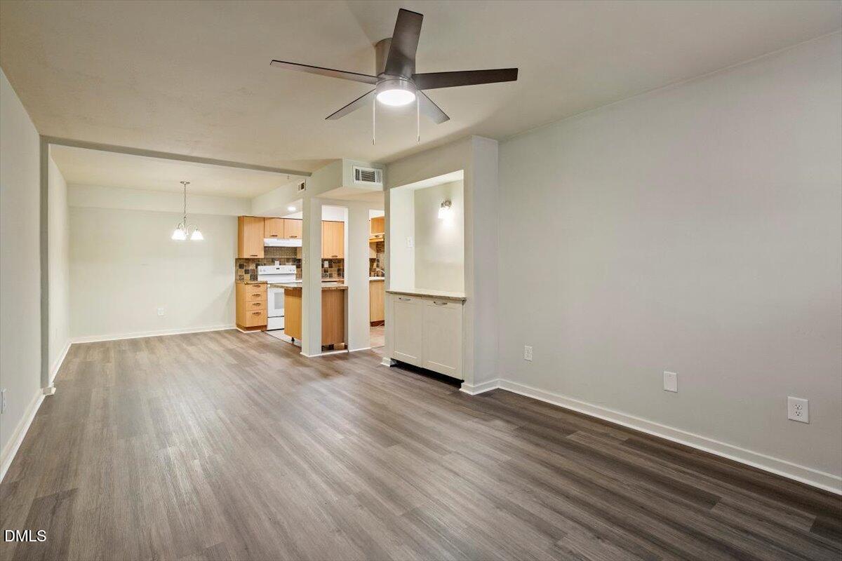 7124 Longstreet Drive C