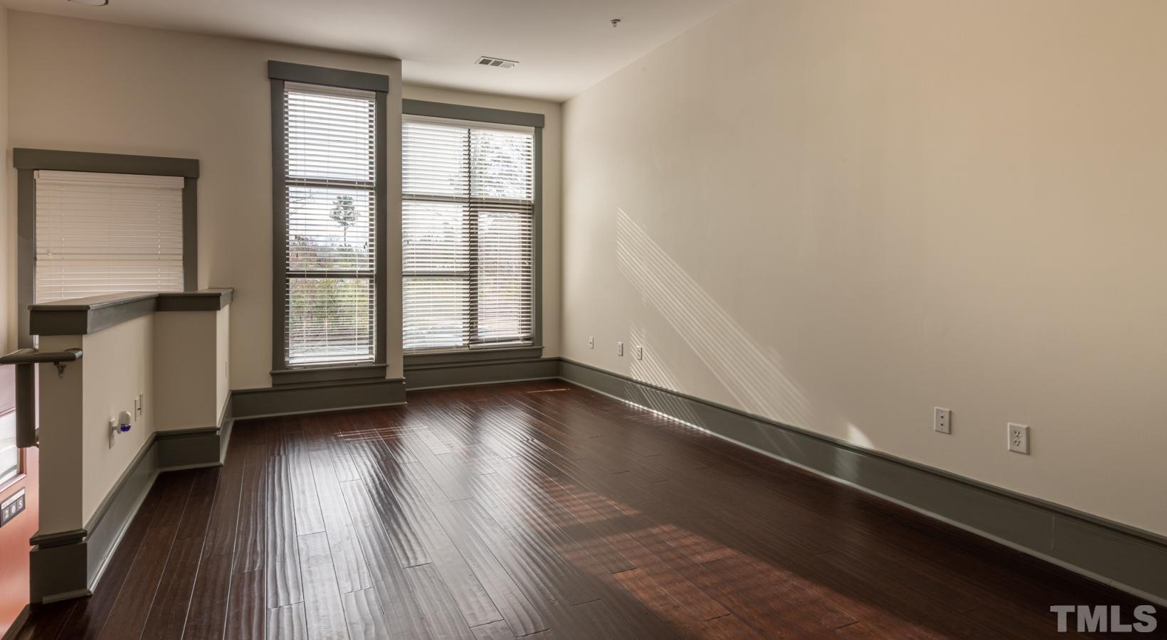 Chapel Hill, North Carolina 27514, United States, 1 Bedroom Bedrooms, ,1 BathroomBathrooms,Residential,Active,41636