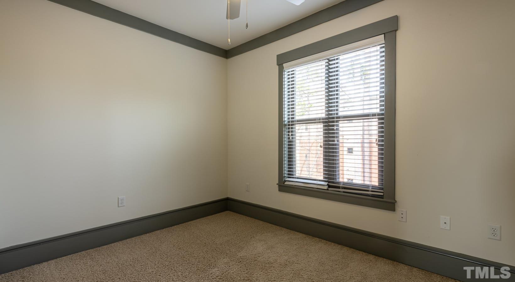 Chapel Hill, North Carolina 27514, United States, 1 Bedroom Bedrooms, ,1 BathroomBathrooms,Residential,Active,41636