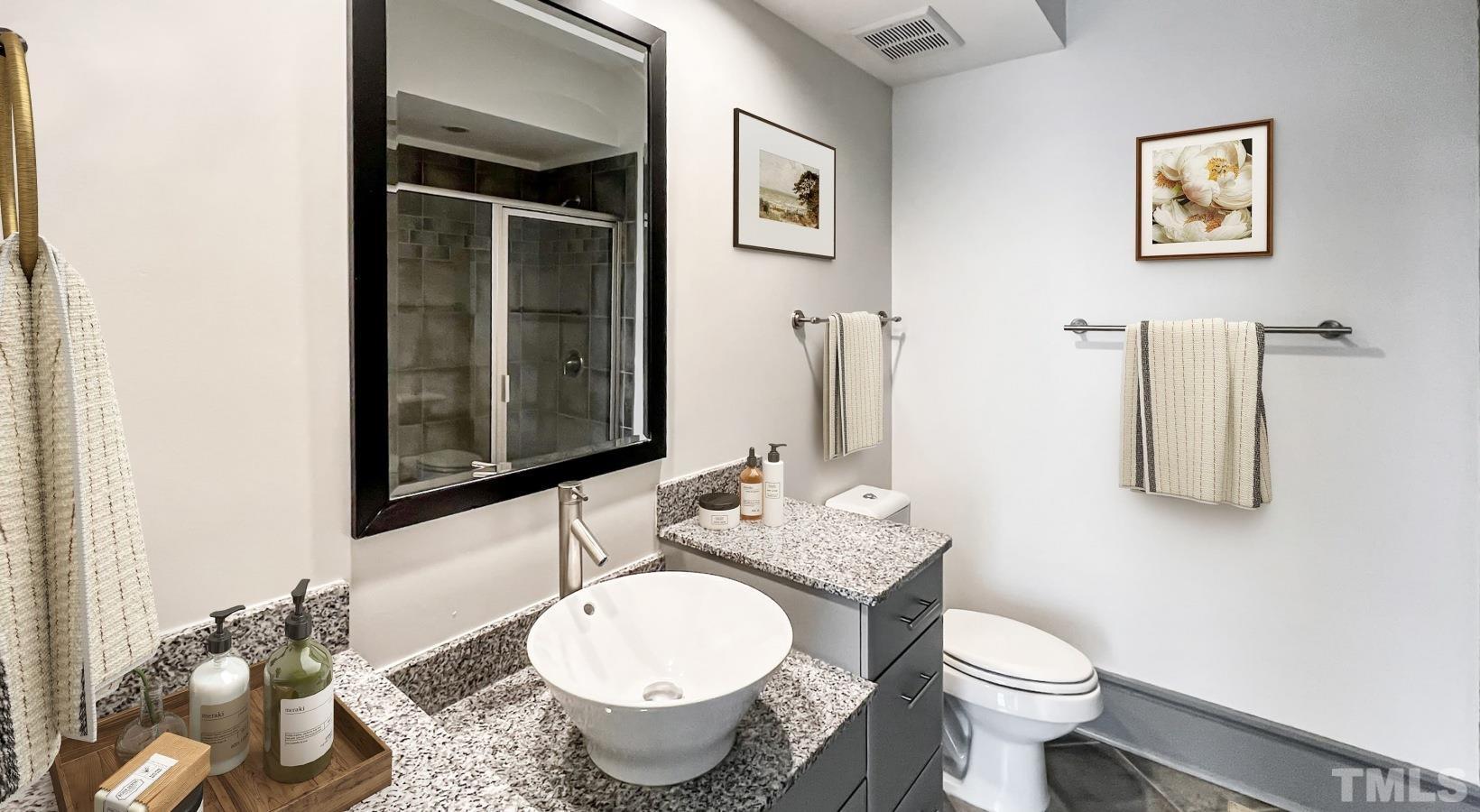 Chapel Hill, North Carolina 27514, United States, 1 Bedroom Bedrooms, ,1 BathroomBathrooms,Residential,Active,41636