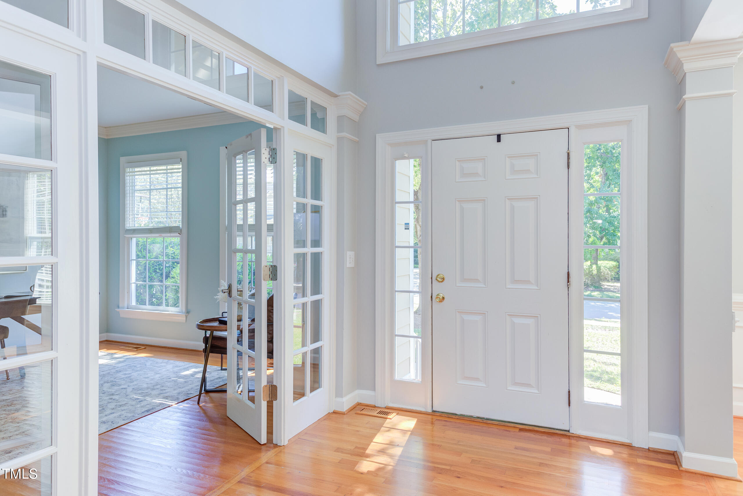 102 Shadow Ridge Place
