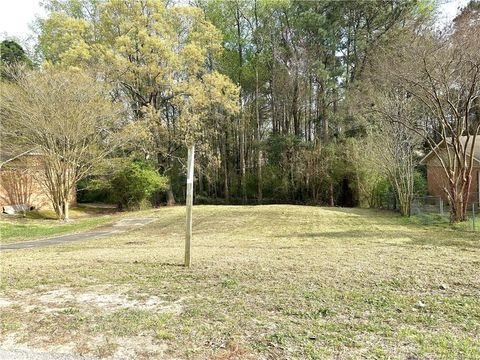 6143 Sabine Drive Fayetteville NC 28303