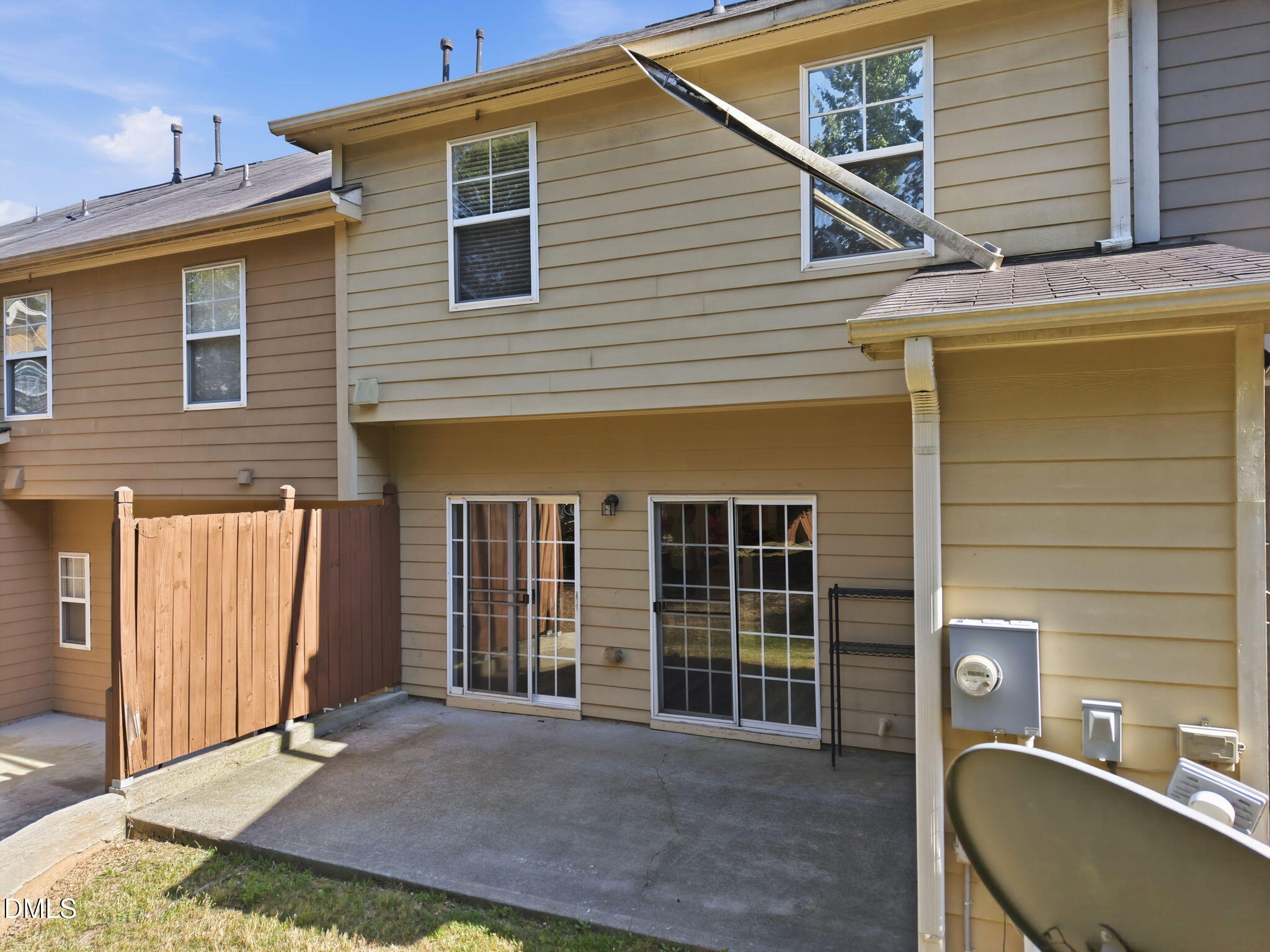 704 Mardonie Reach Lane