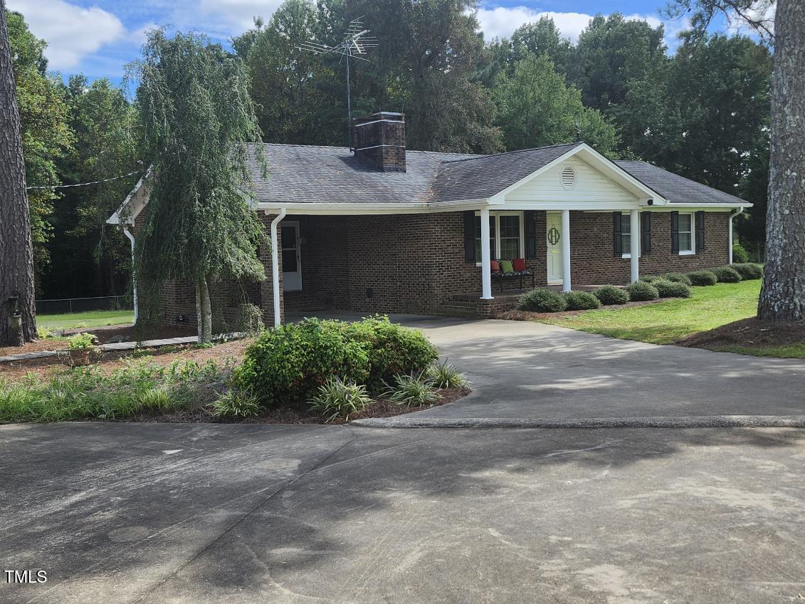 3826 Benson Hardee Road