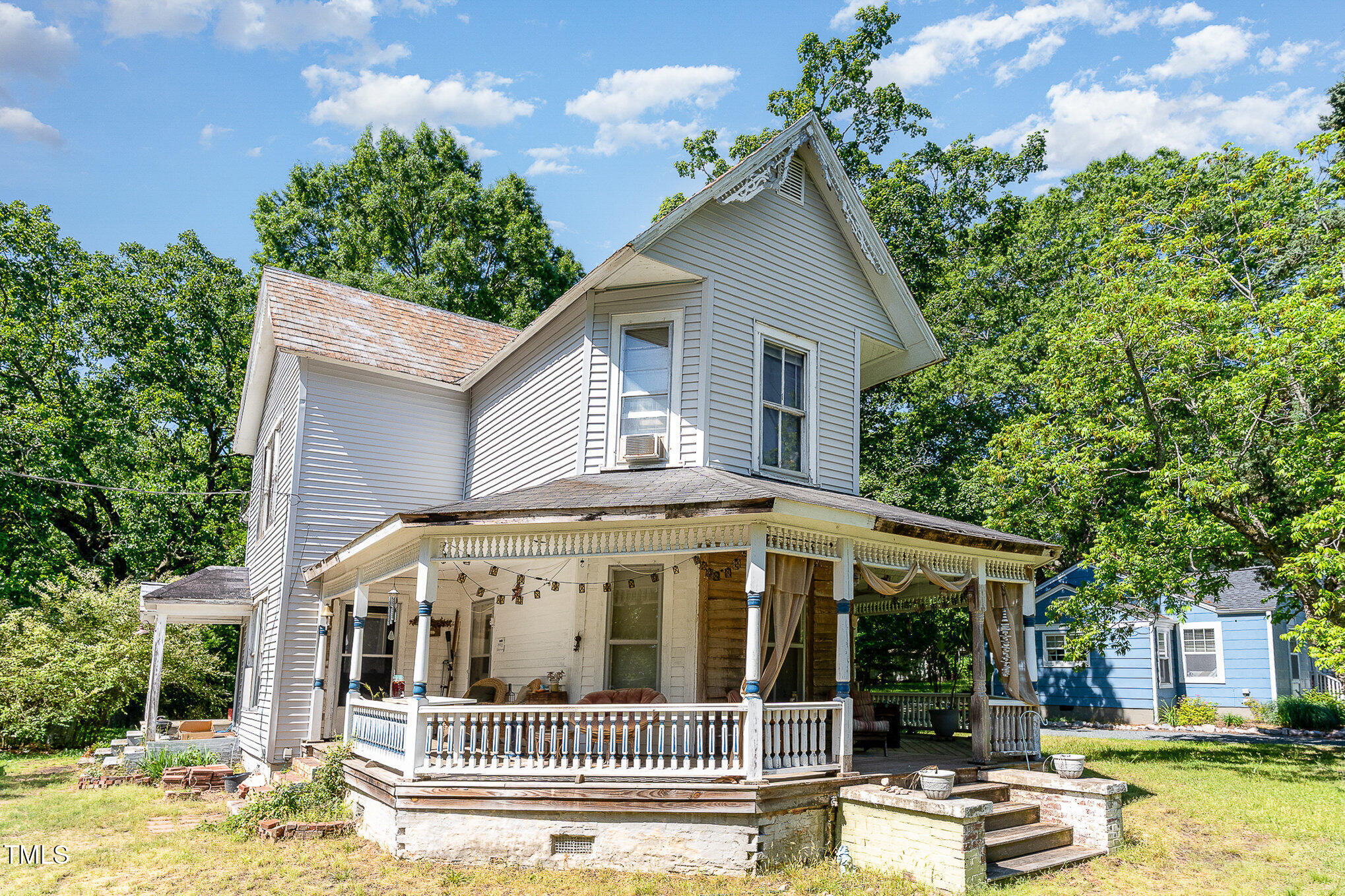 110 E Church Street