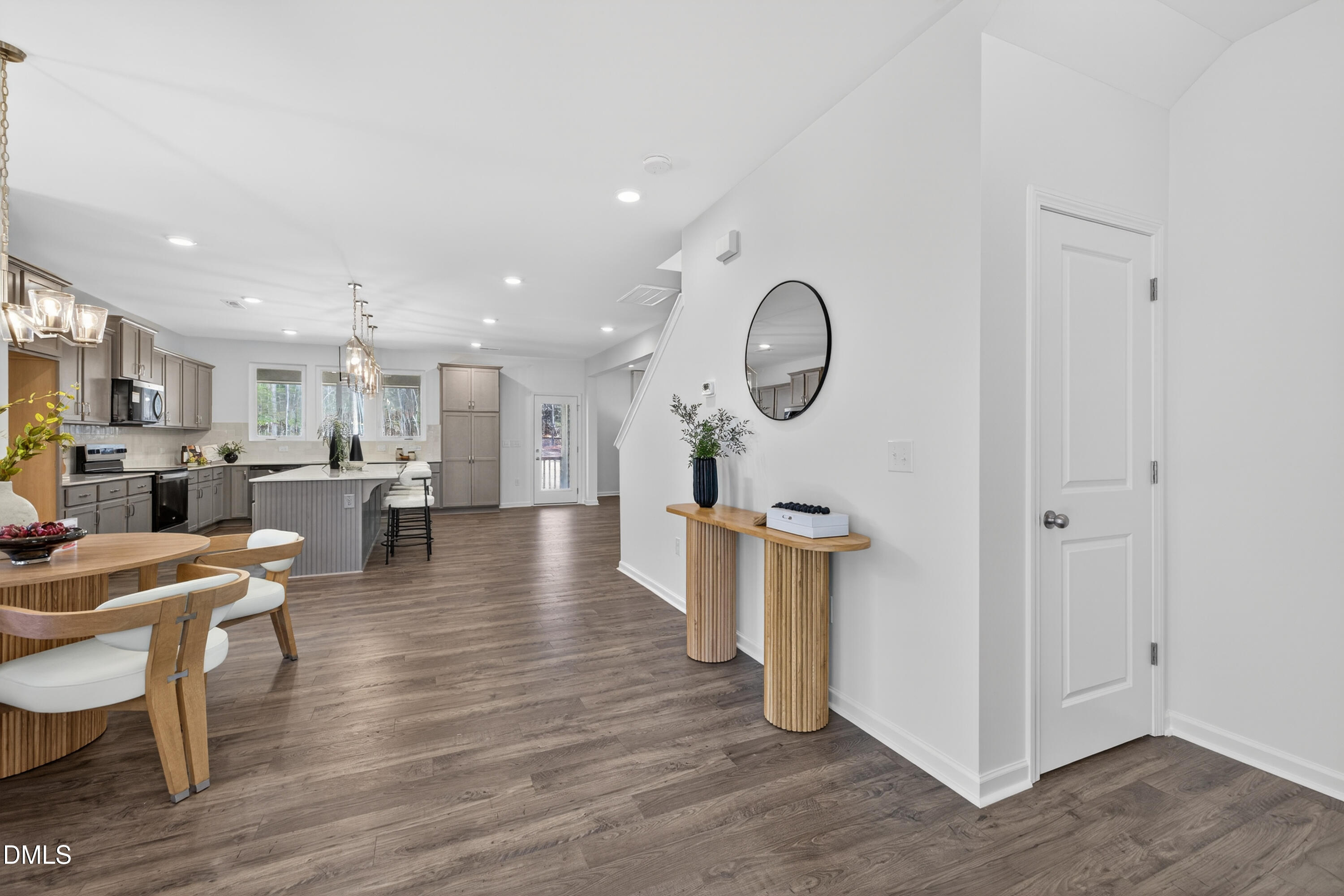 104 White Horse Drive 2962