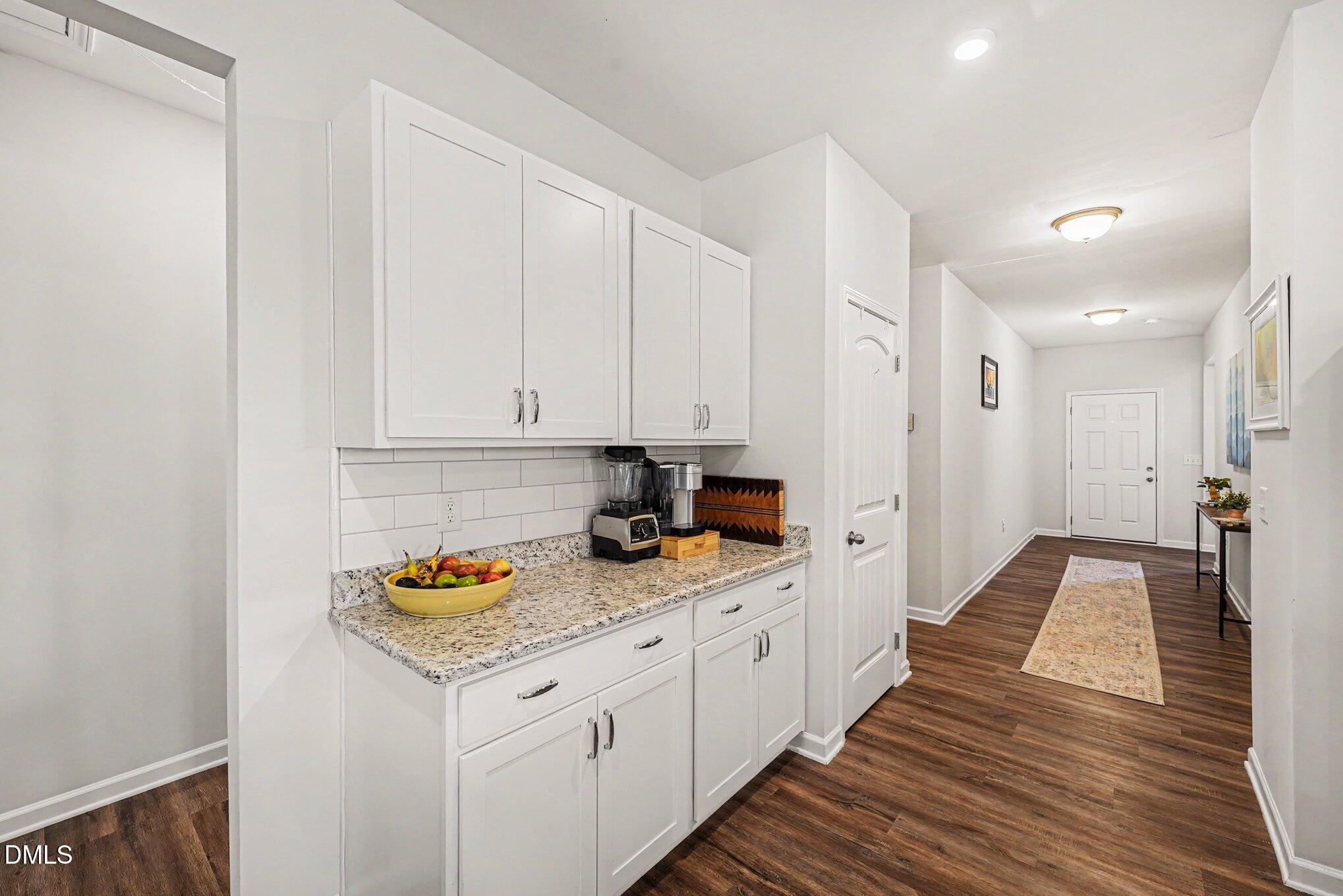 5077 Pioneer Drive