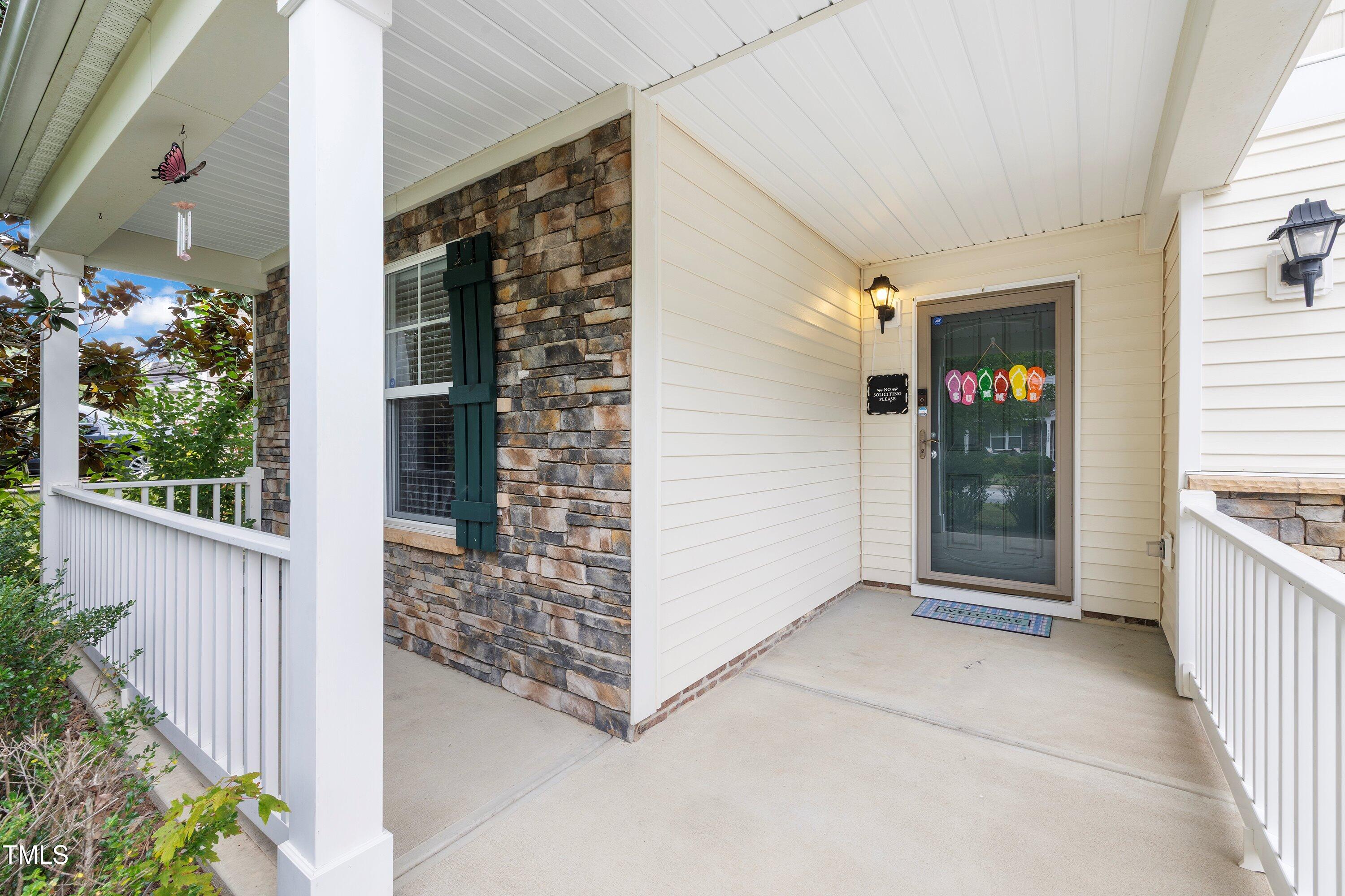 1227 Sunday Silence Drive