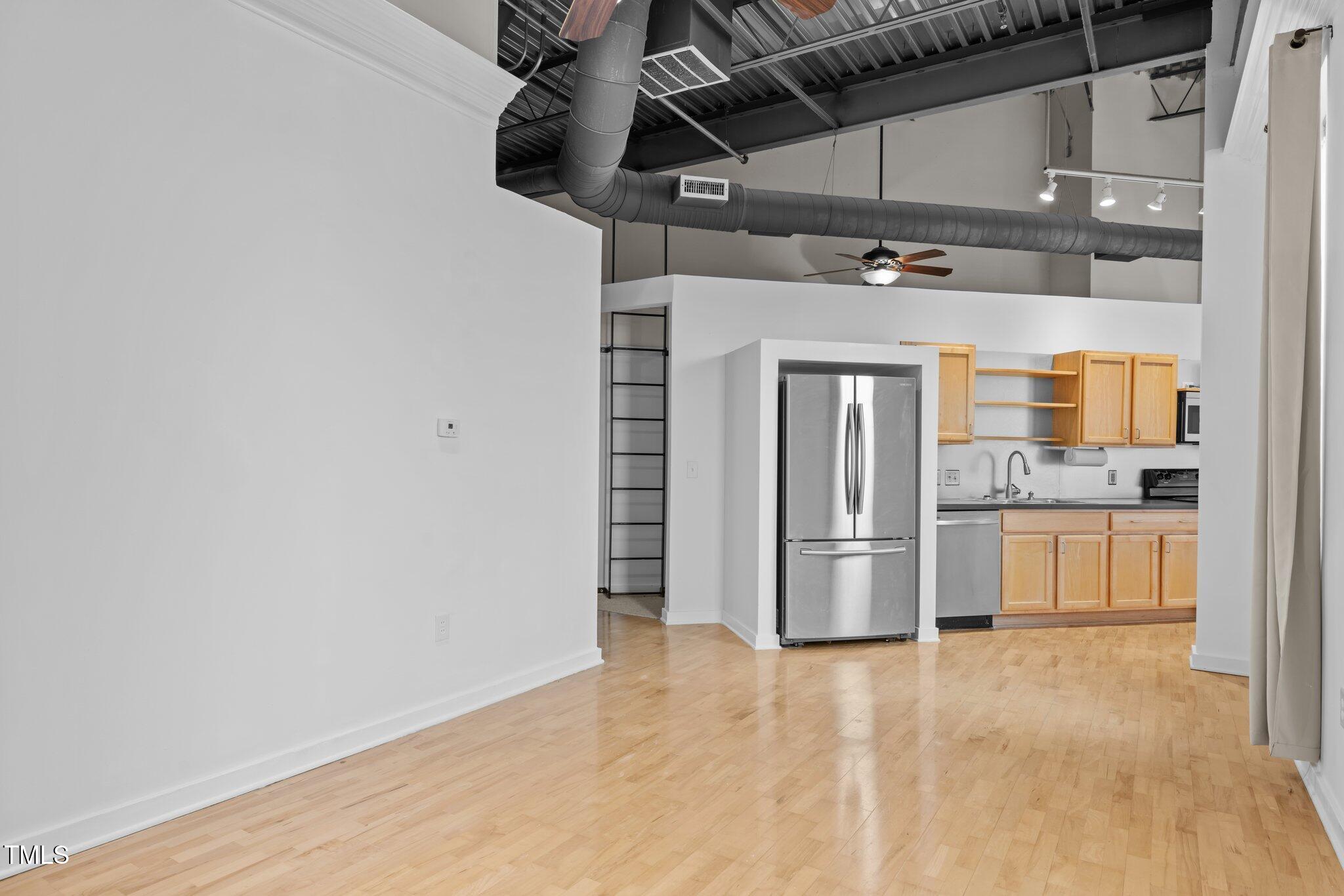 700 Market Street 214