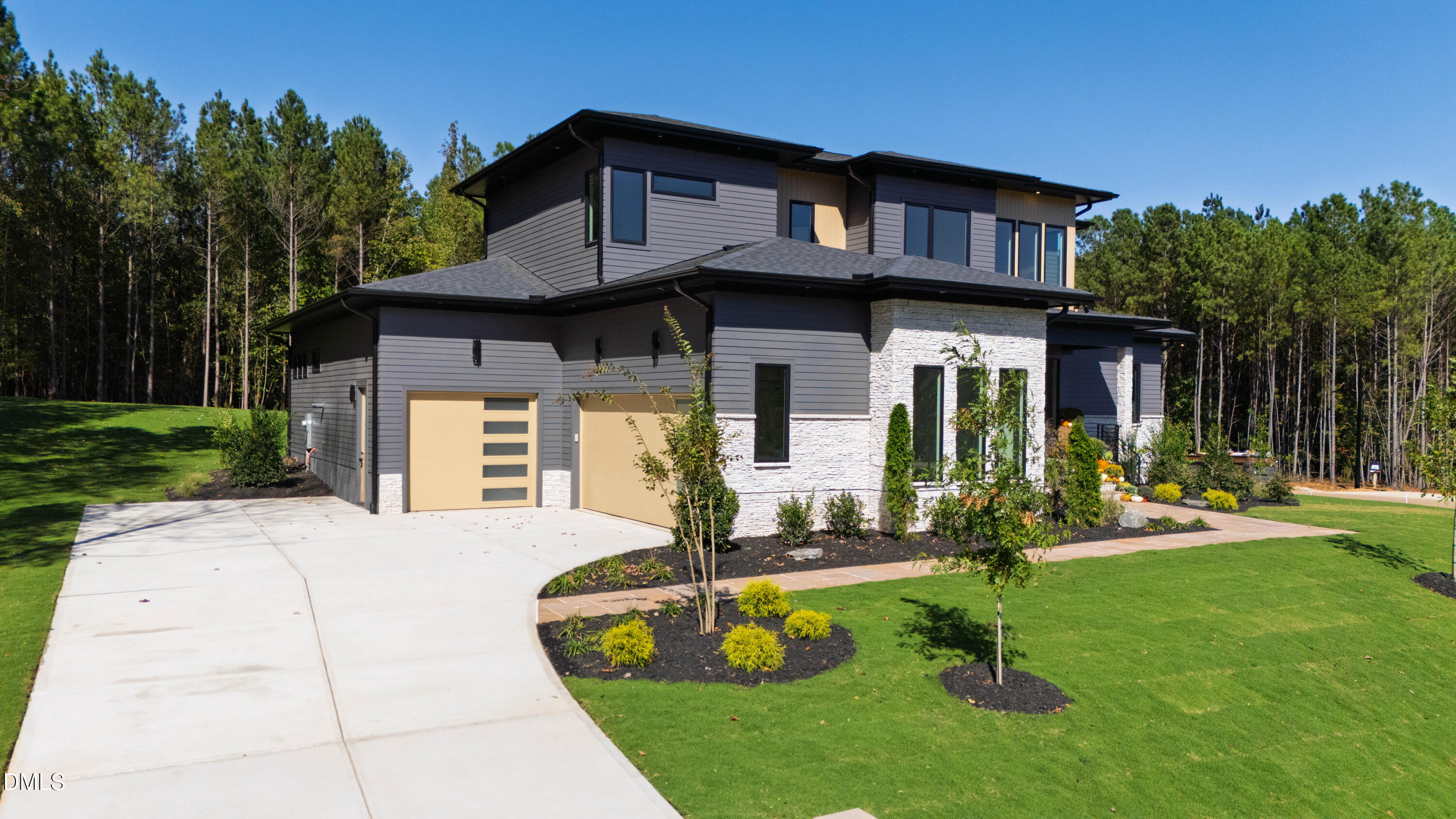10 Gambel Drive