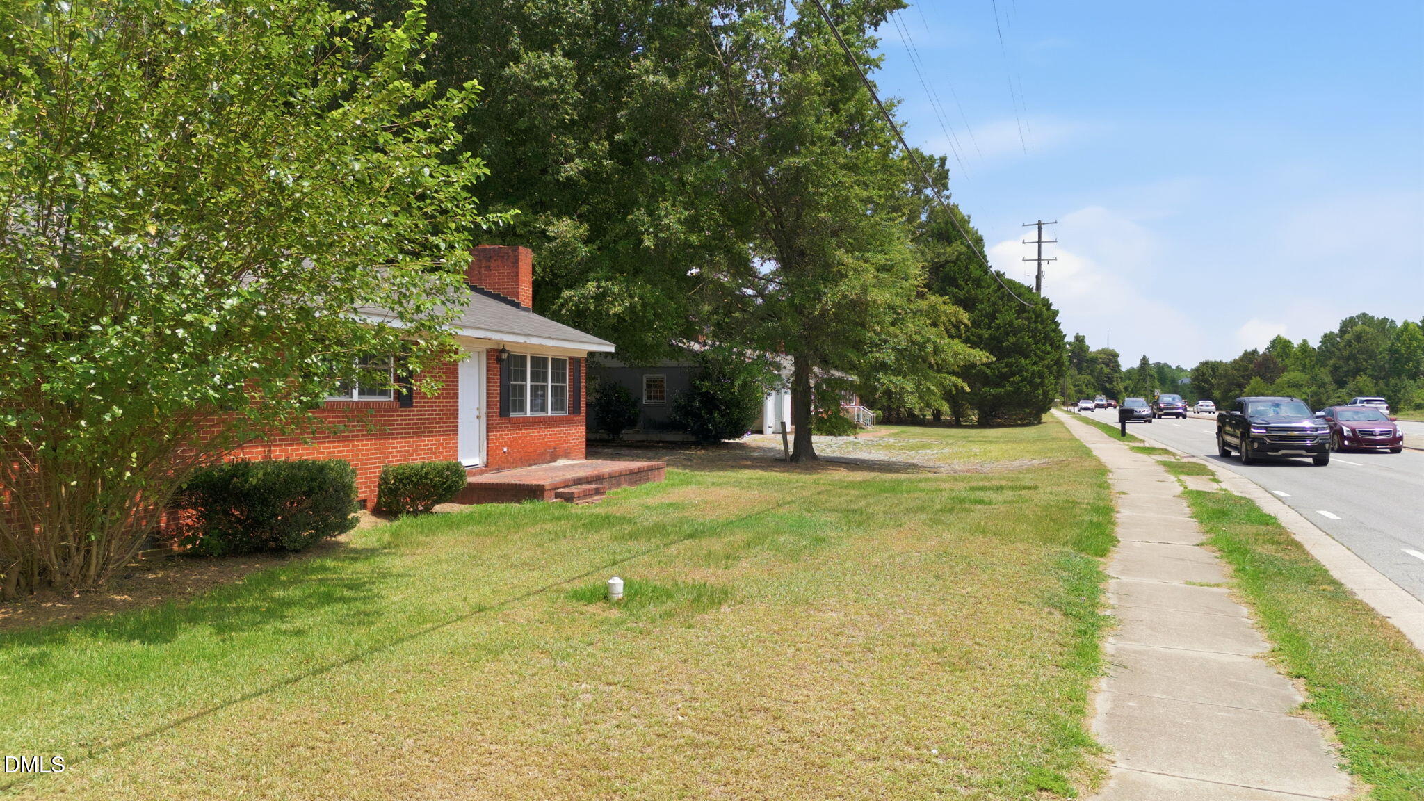 2032 N Broad Street