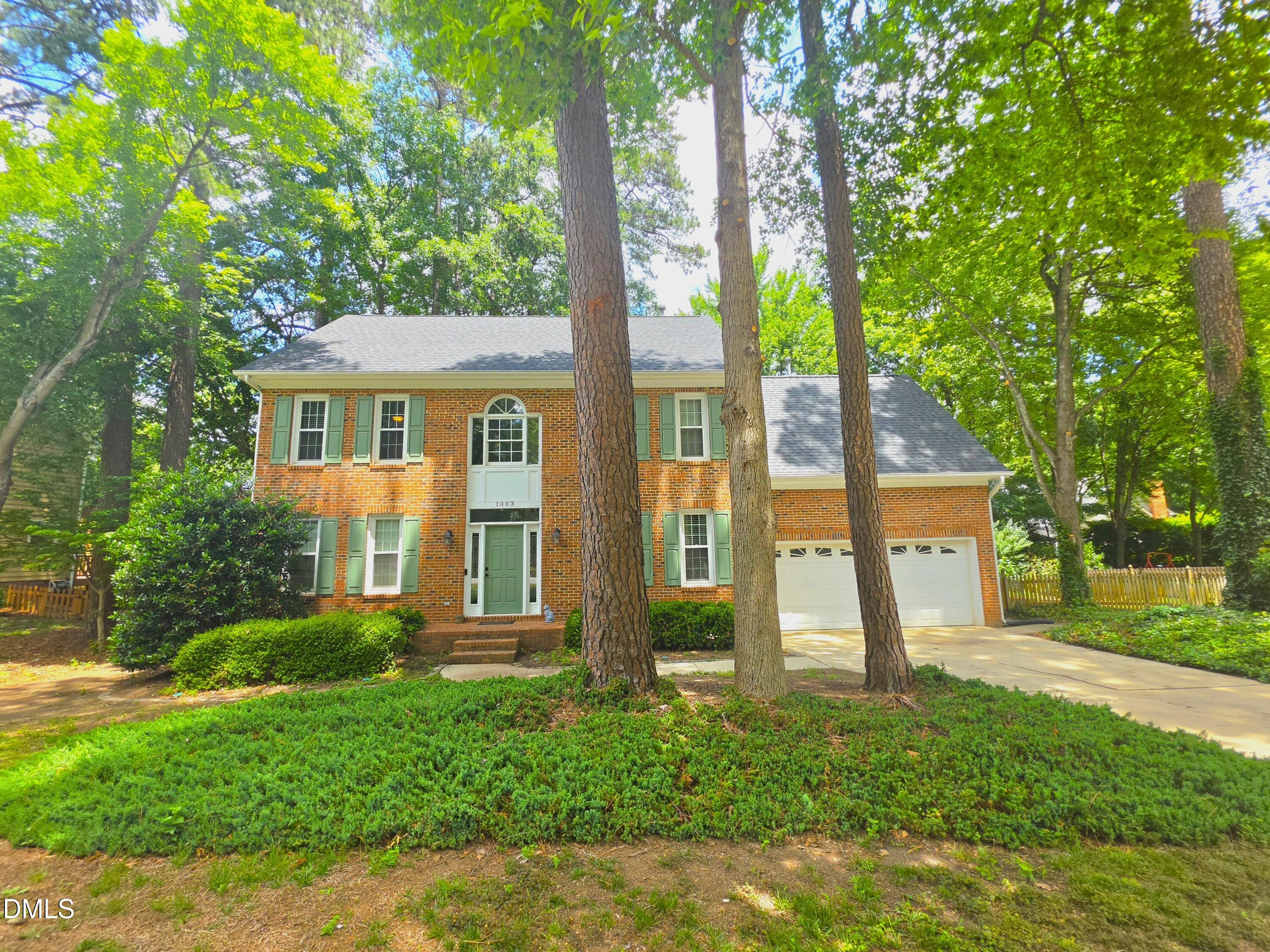 1003 Inglenook Place