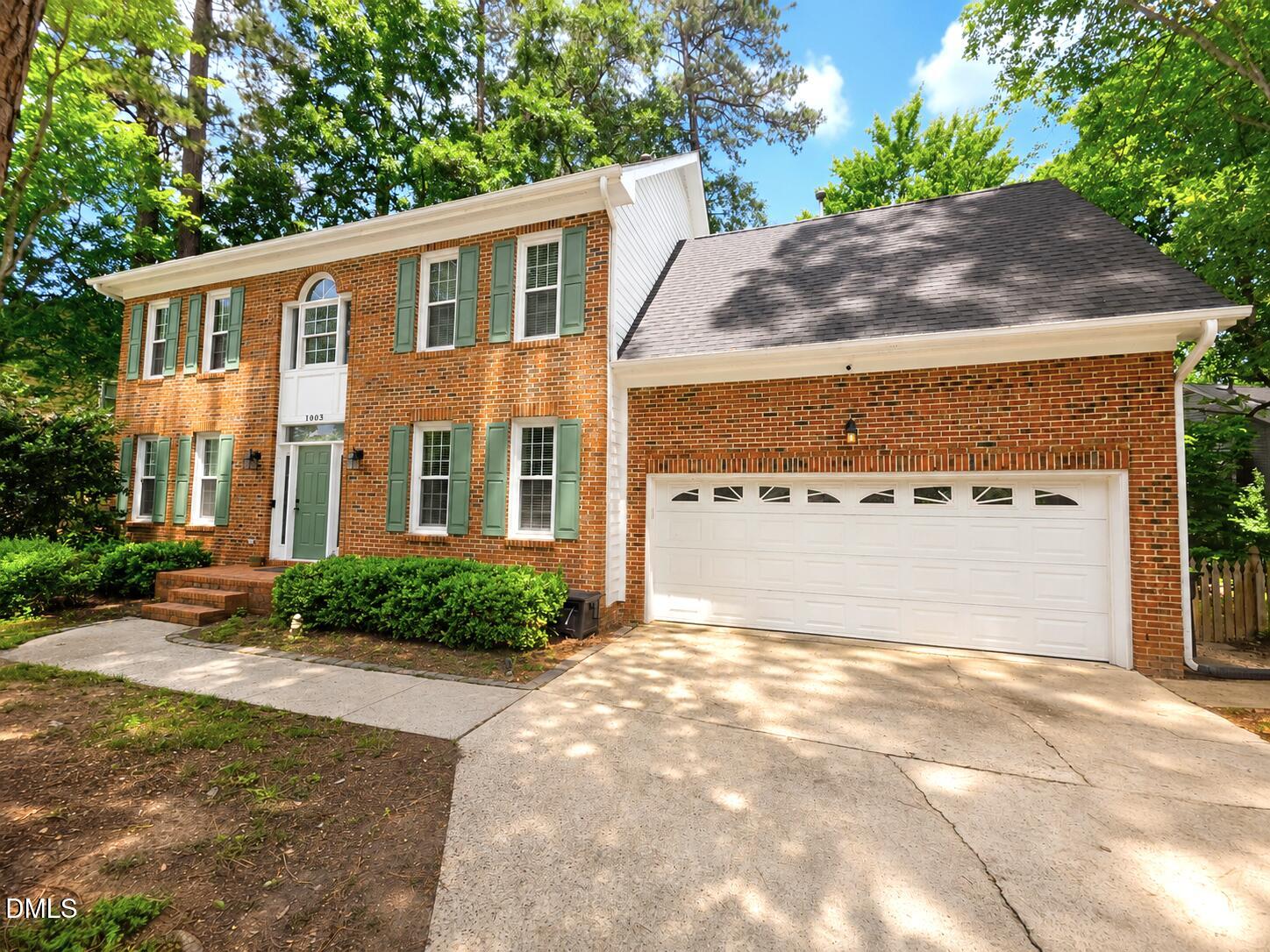 1003 Inglenook Place
