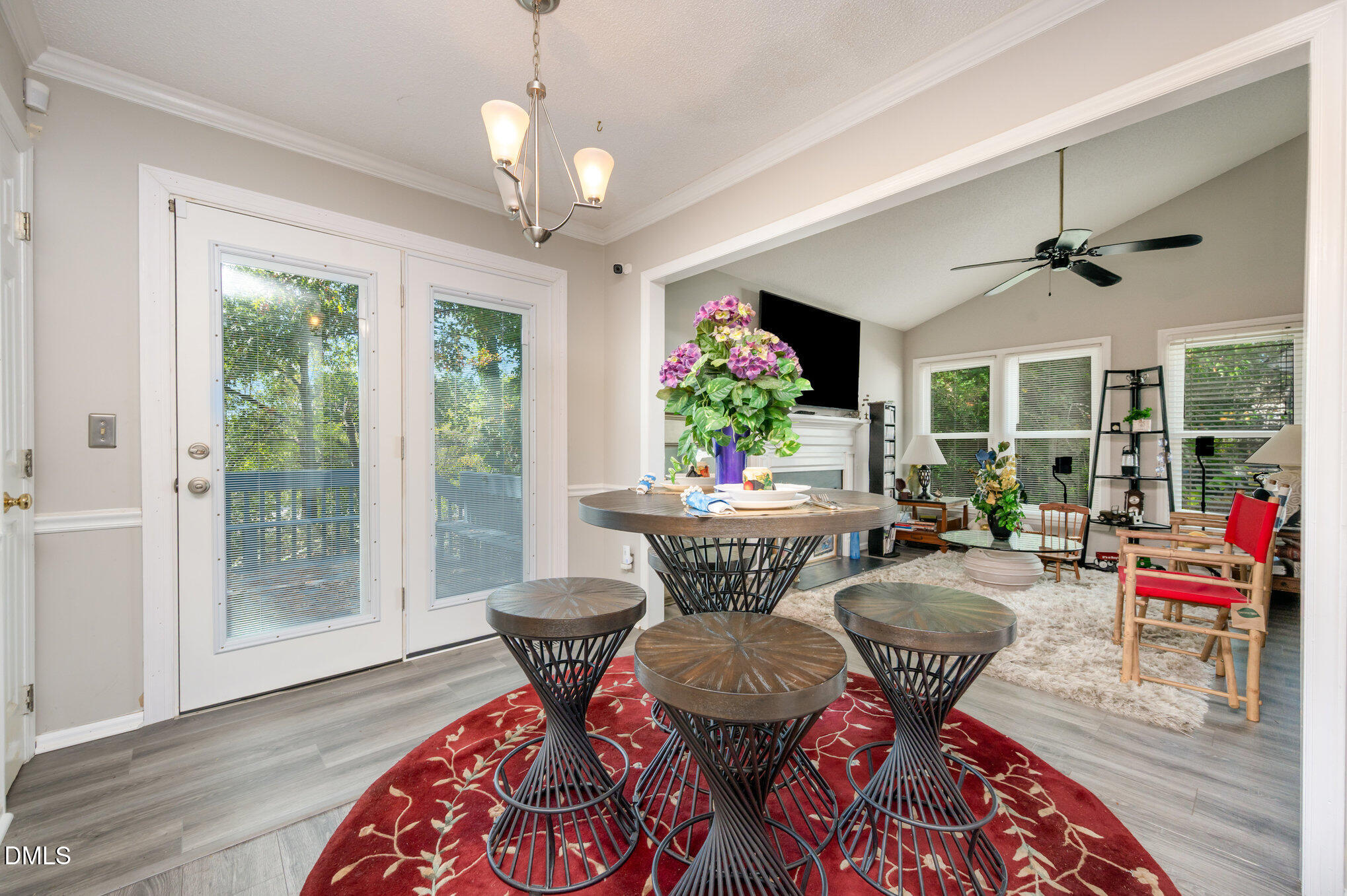 821 White Daisies Court