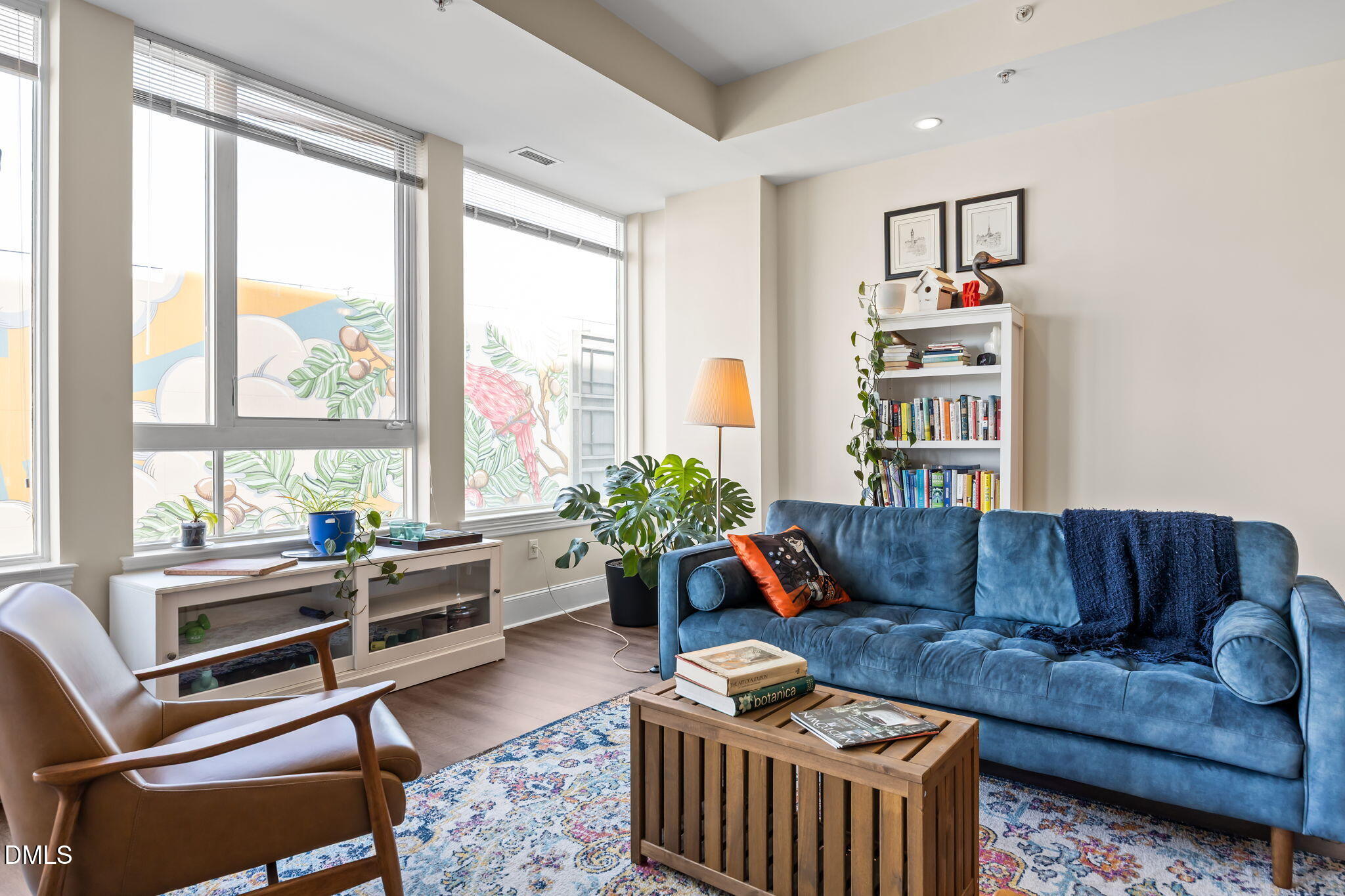 400 W North Street 718