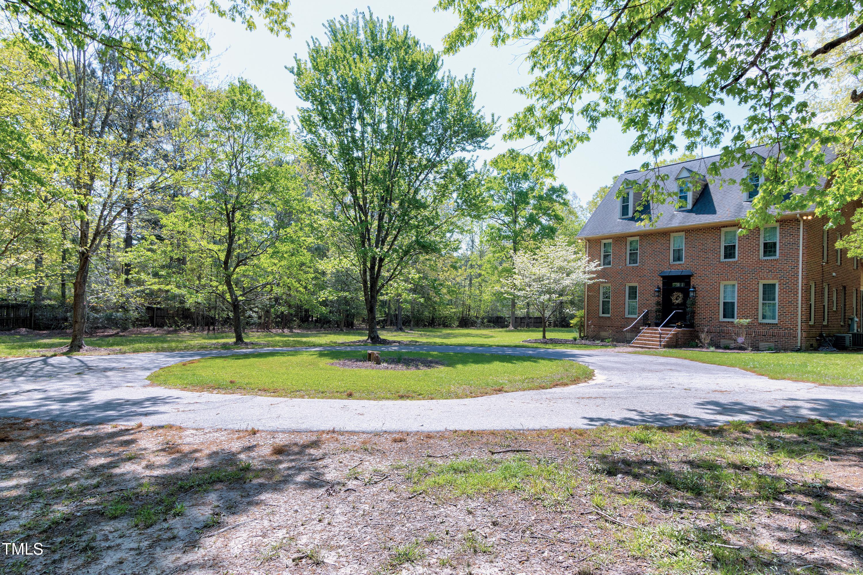 8120 Stillbreeze Drive