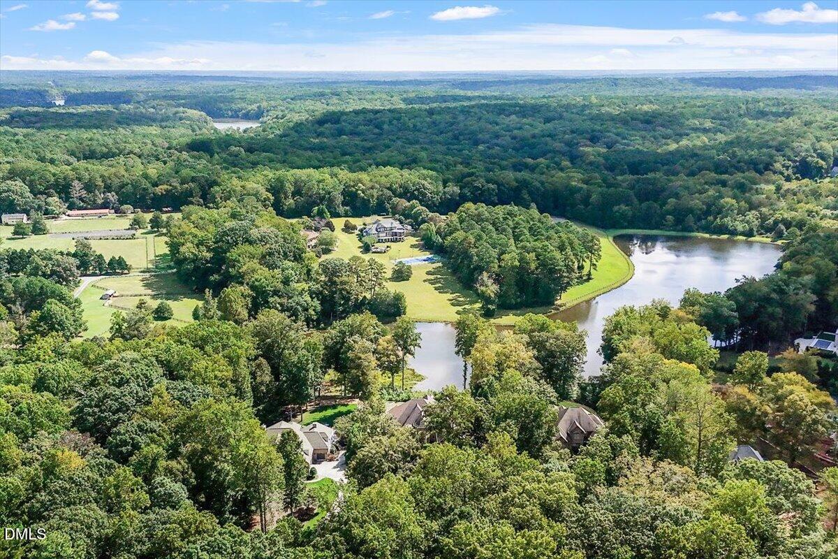 1612 Barony Lake Way