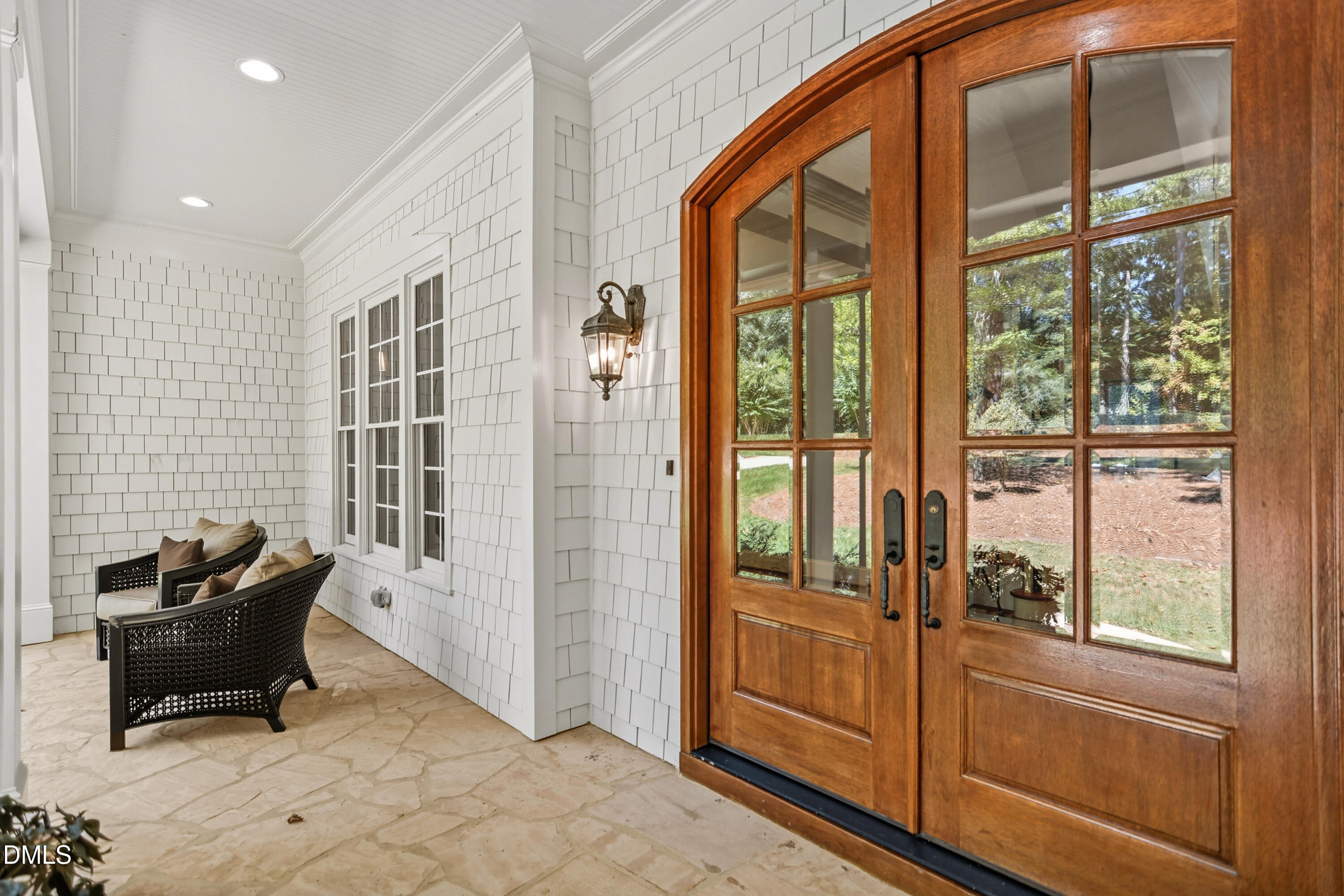 1409 Caistor Lane