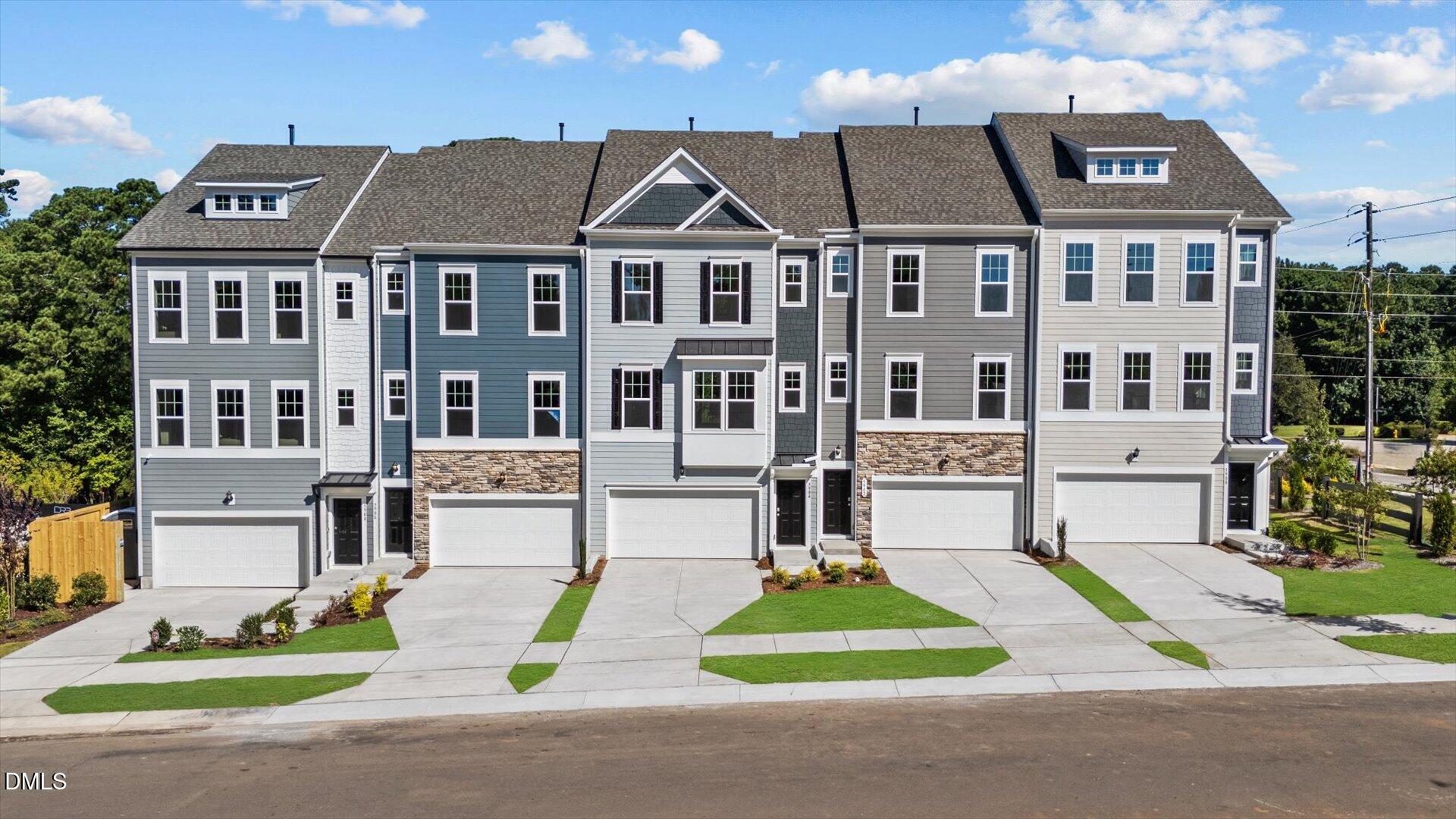 5900 Dunzo Drive