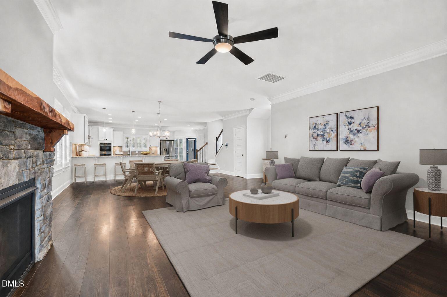 1276 Gloriosa Street
