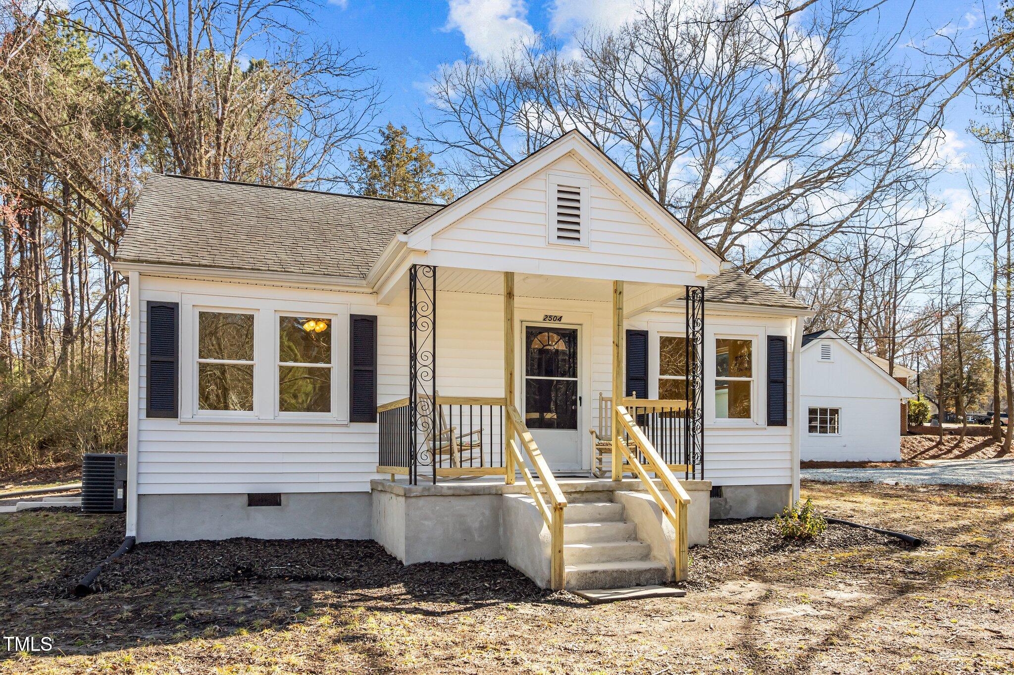 2504 E East Geer Street
