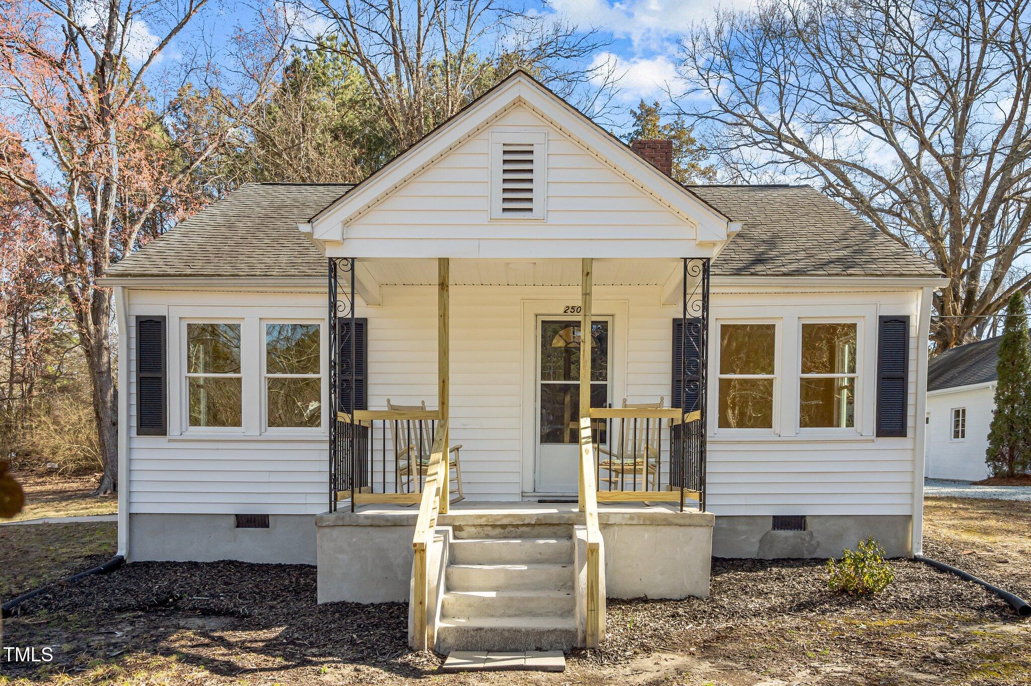 2504 E East Geer Street