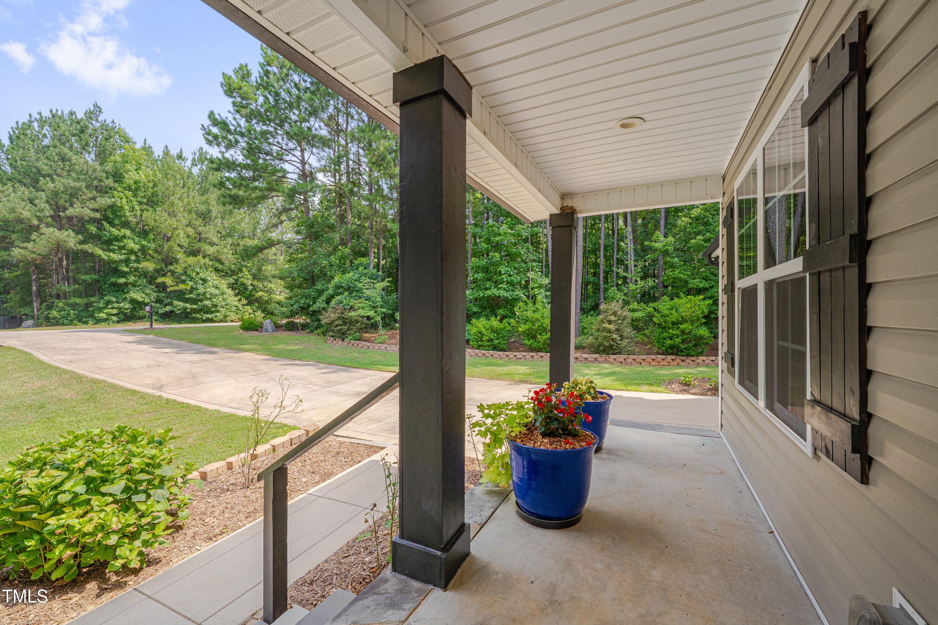 1210 Bayview Court