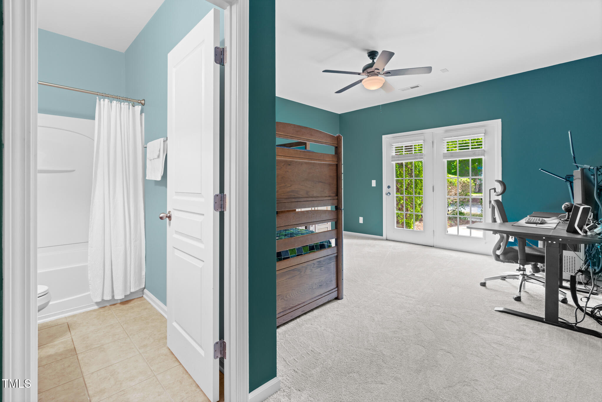 Raleigh, North Carolina 27617, United States, 3 Bedrooms Bedrooms, ,4 BathroomsBathrooms,Residential,Pending,114746