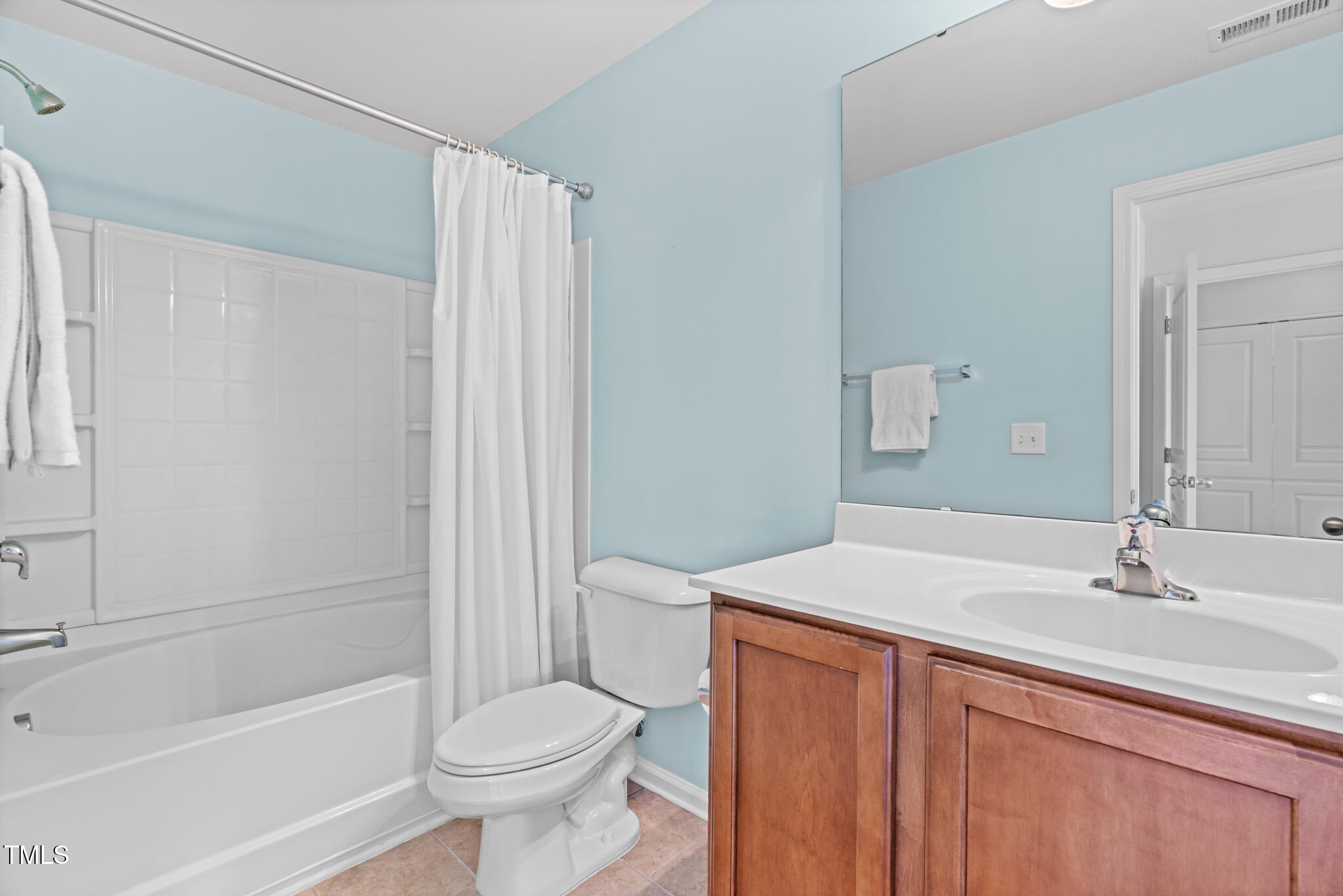 Raleigh, North Carolina 27617, United States, 3 Bedrooms Bedrooms, ,4 BathroomsBathrooms,Residential,Pending,114746