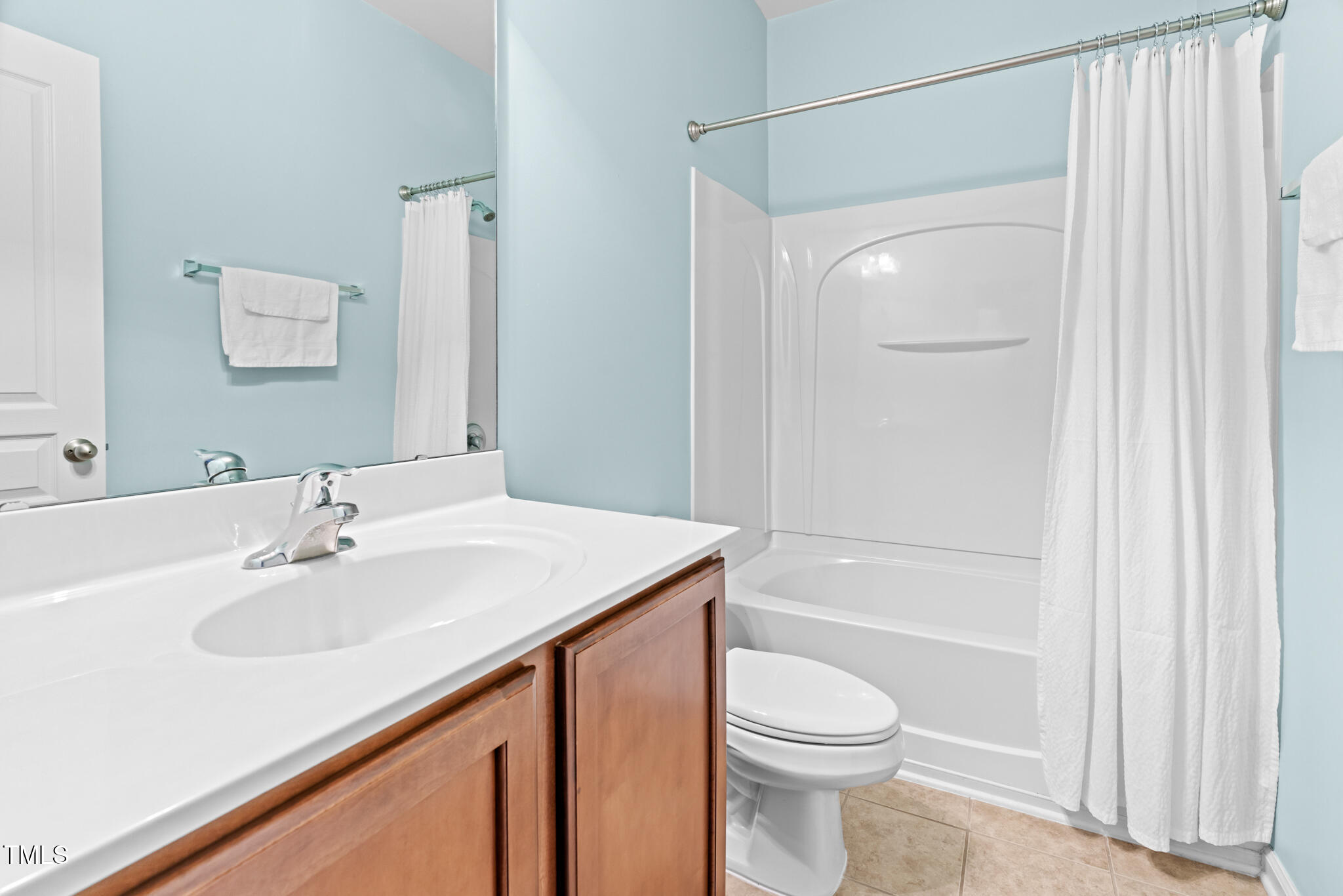 Raleigh, North Carolina 27617, United States, 3 Bedrooms Bedrooms, ,4 BathroomsBathrooms,Residential,Pending,114746