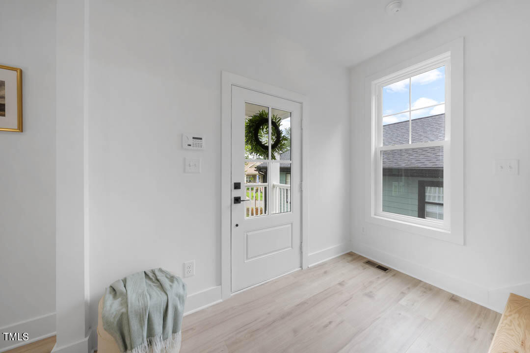 811 Fargo Street