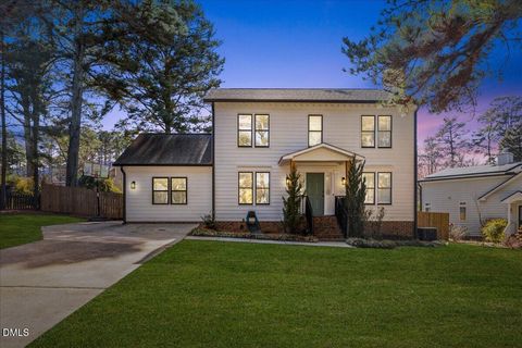 201 Pinewood Drive Apex NC 27502