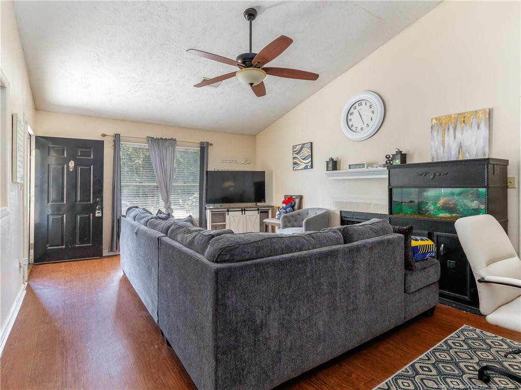 2828 Rosemeade Drive