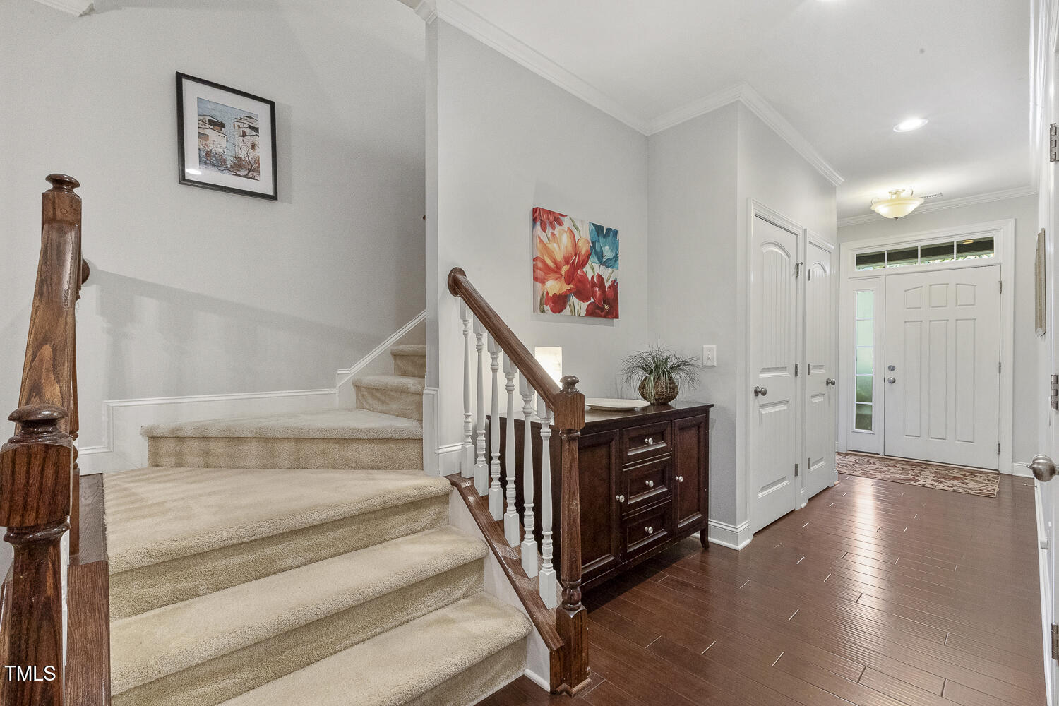 106 Hundred Oaks Lane