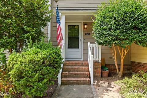 1525 Edgeside Court Raleigh NC 27609