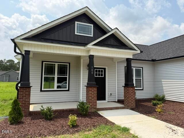 100 Lynn Lane