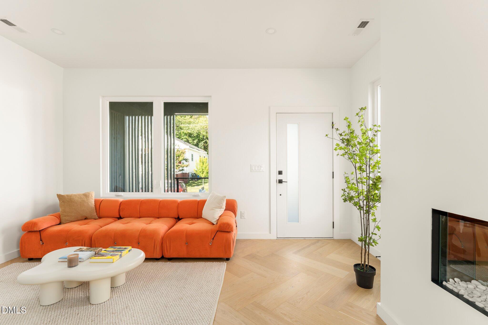 409 Alston Street 101