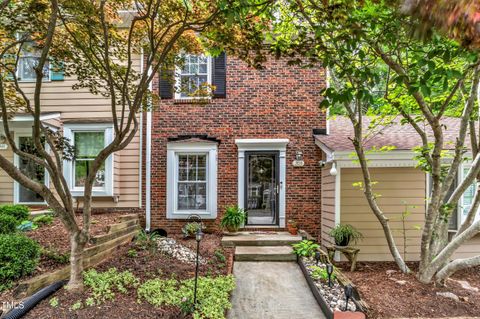 203 Colonial Townes Court, Cary, NC 27511 - #: 10026903
