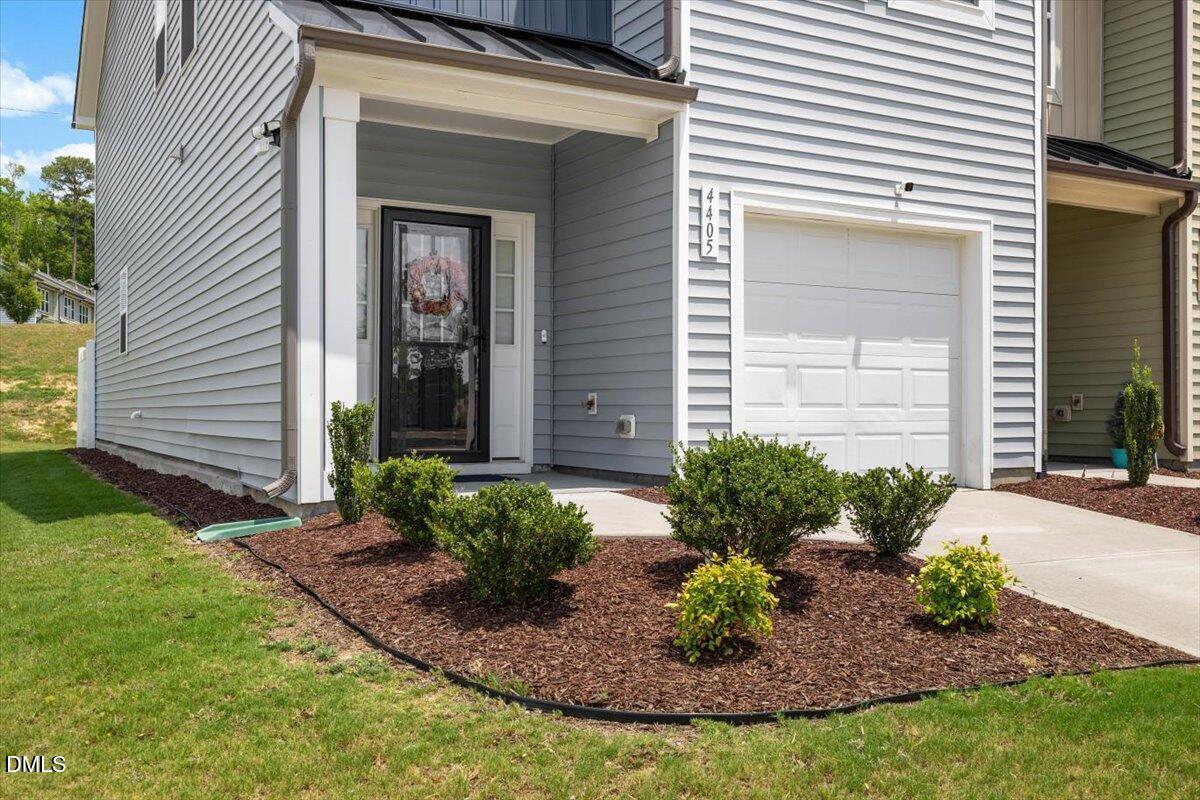 4405 Lord Joseph Court