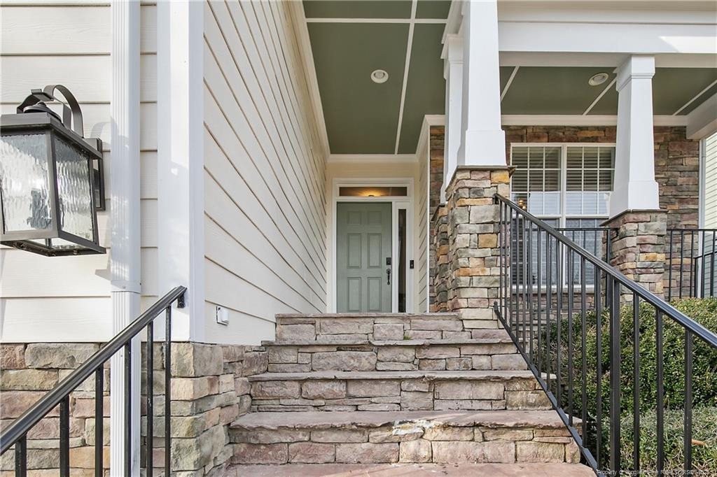 147 Lamplighter Way