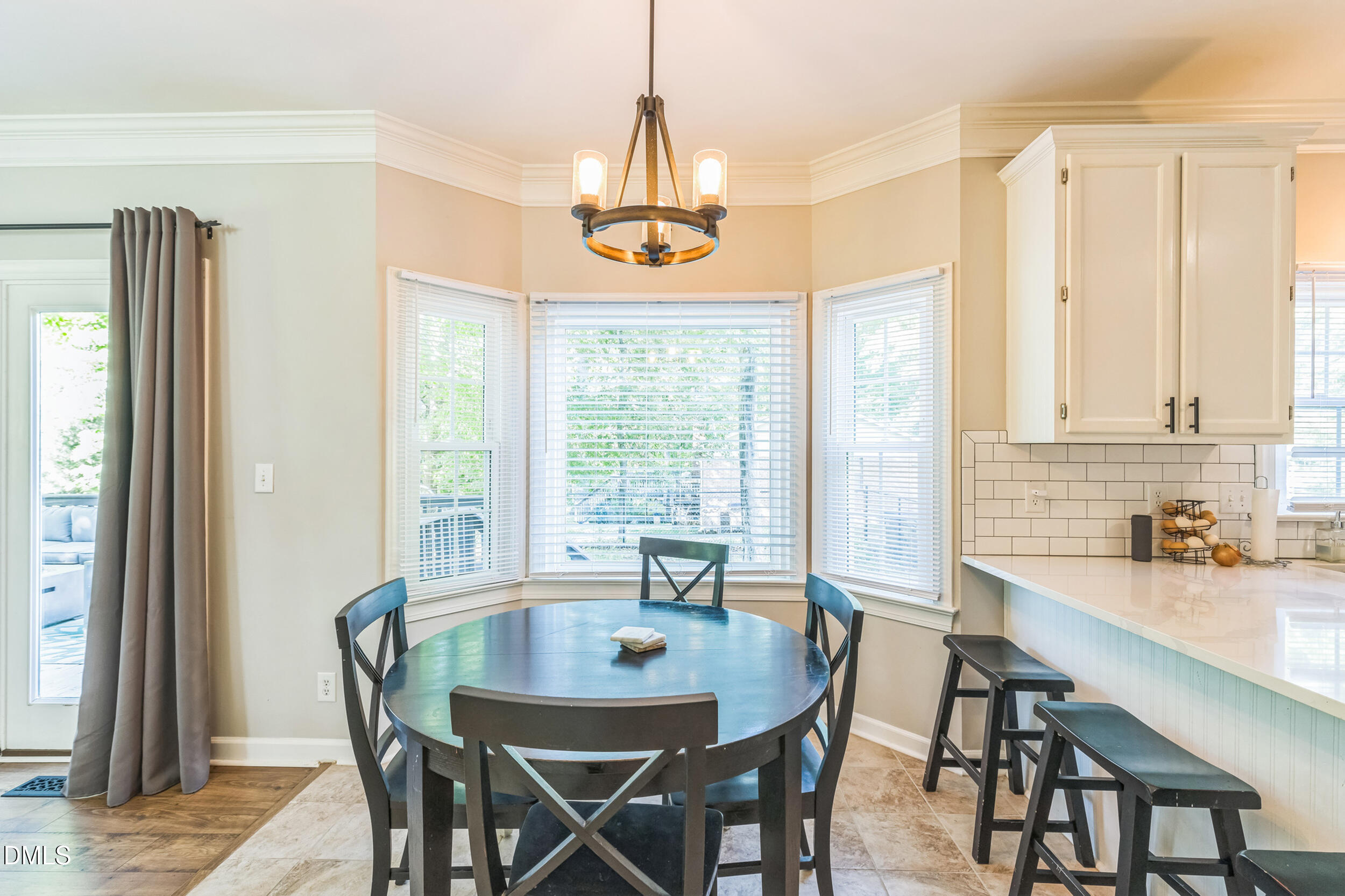 540 W Juniper Avenue