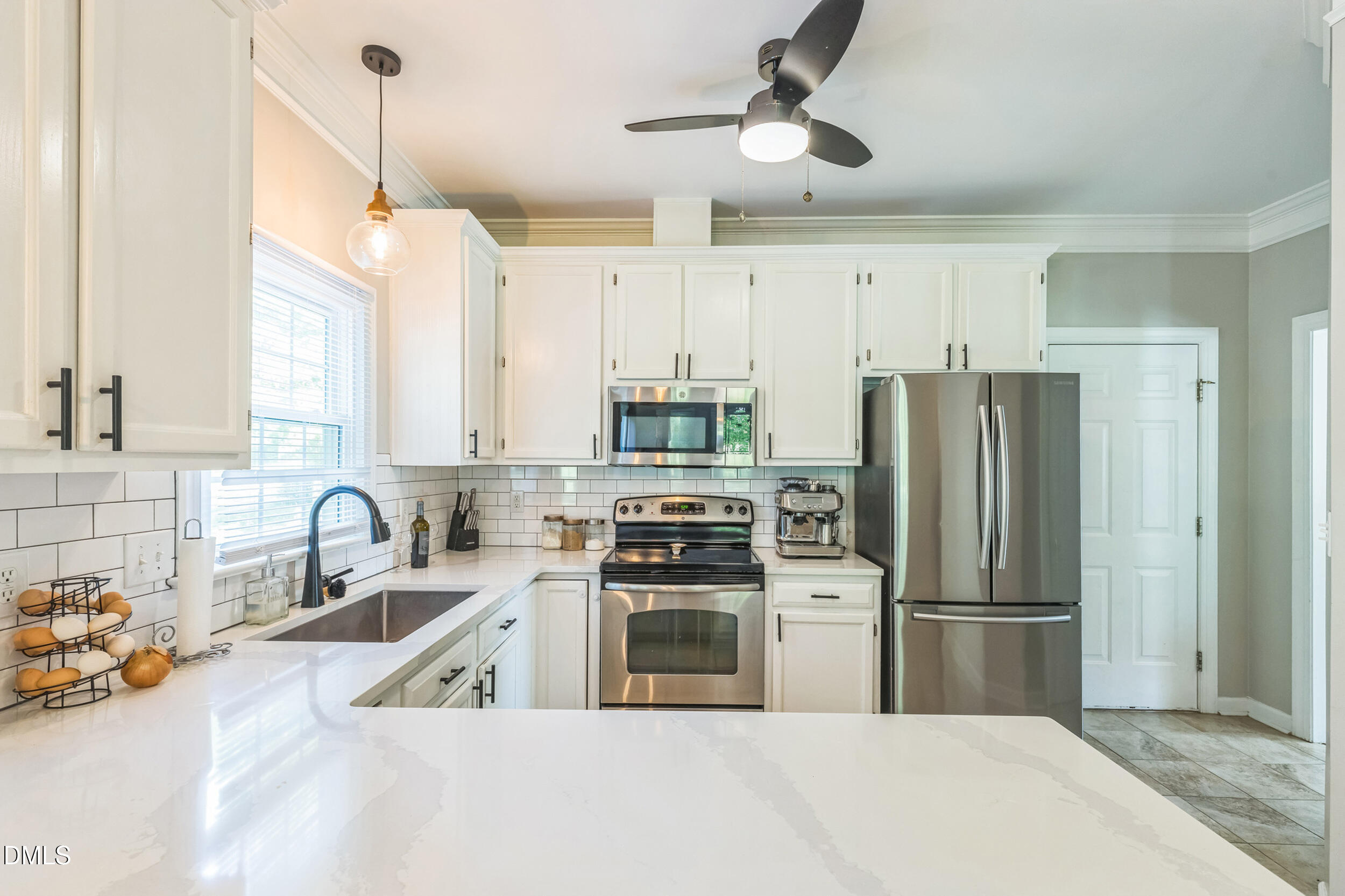 540 W Juniper Avenue