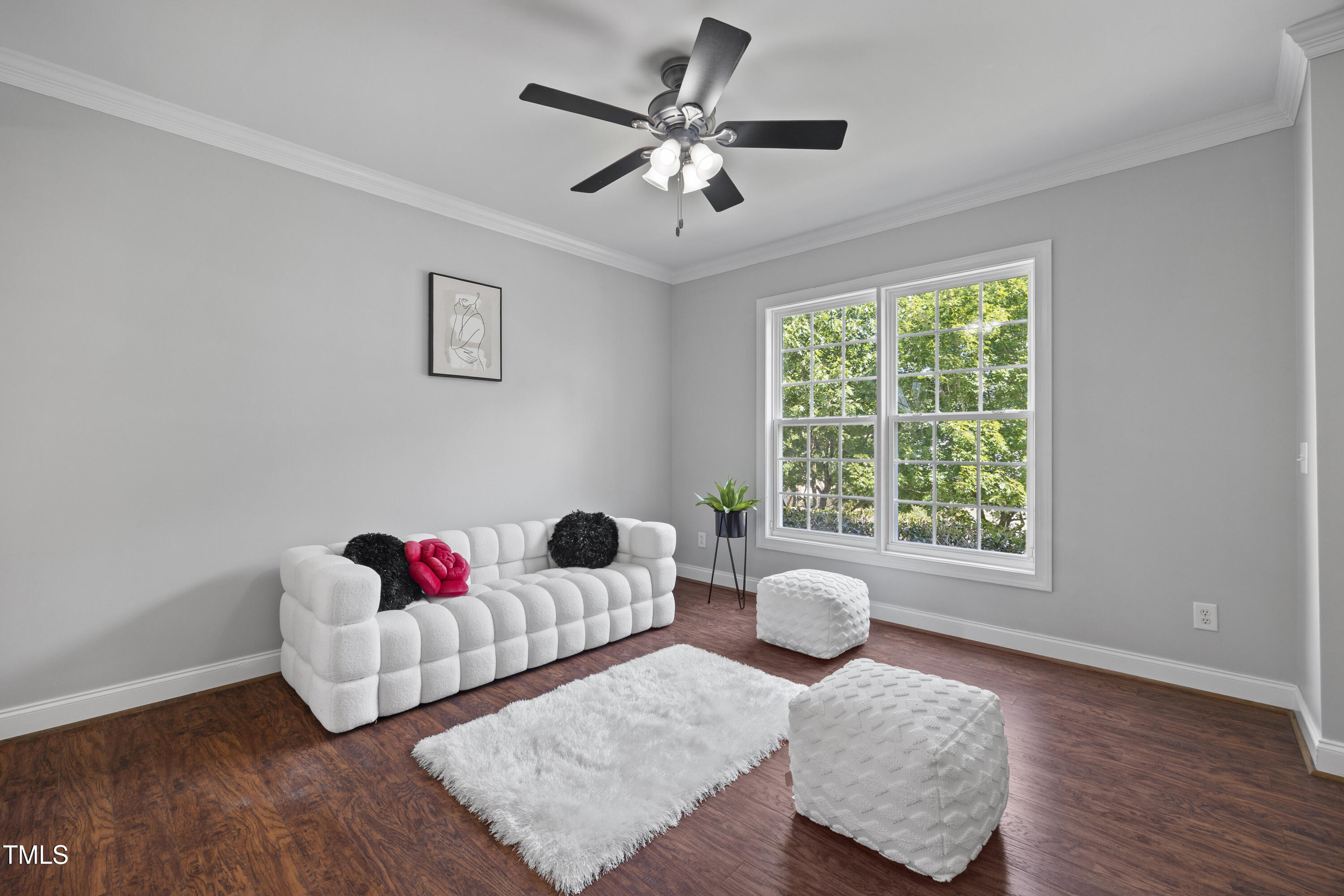 1039 Bellenden Drive