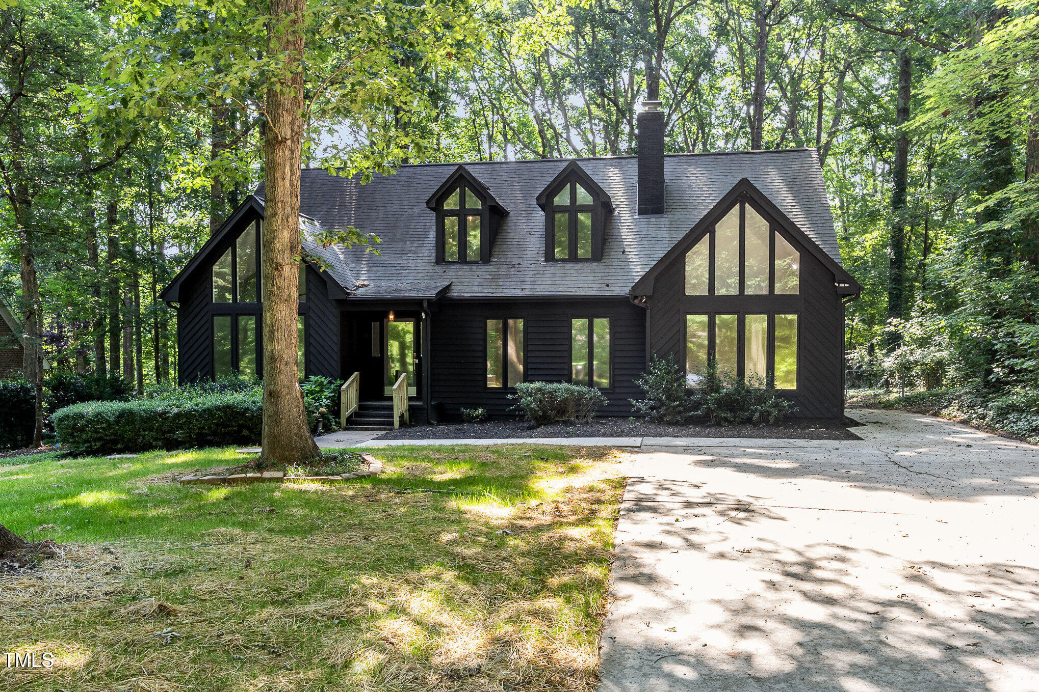5217 West Oaks Drive