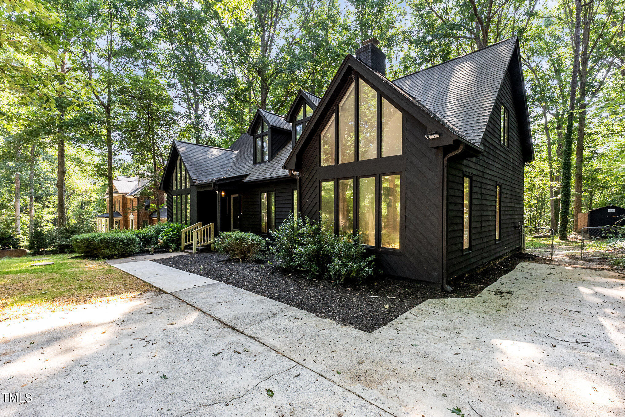 5217 West Oaks Drive