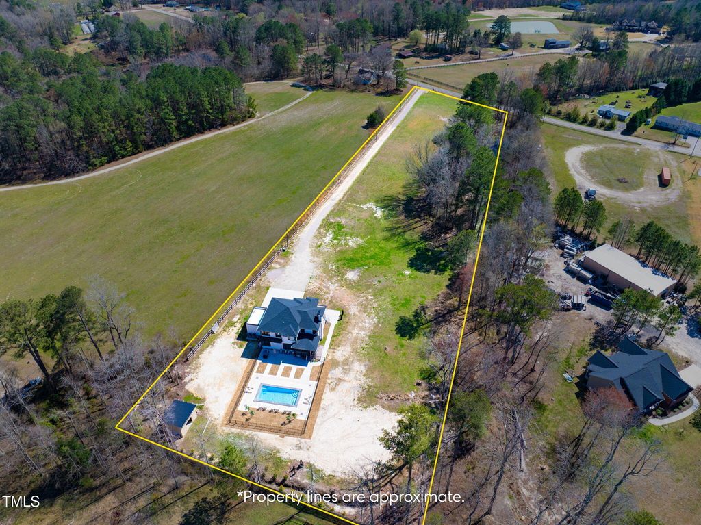 listing image 90