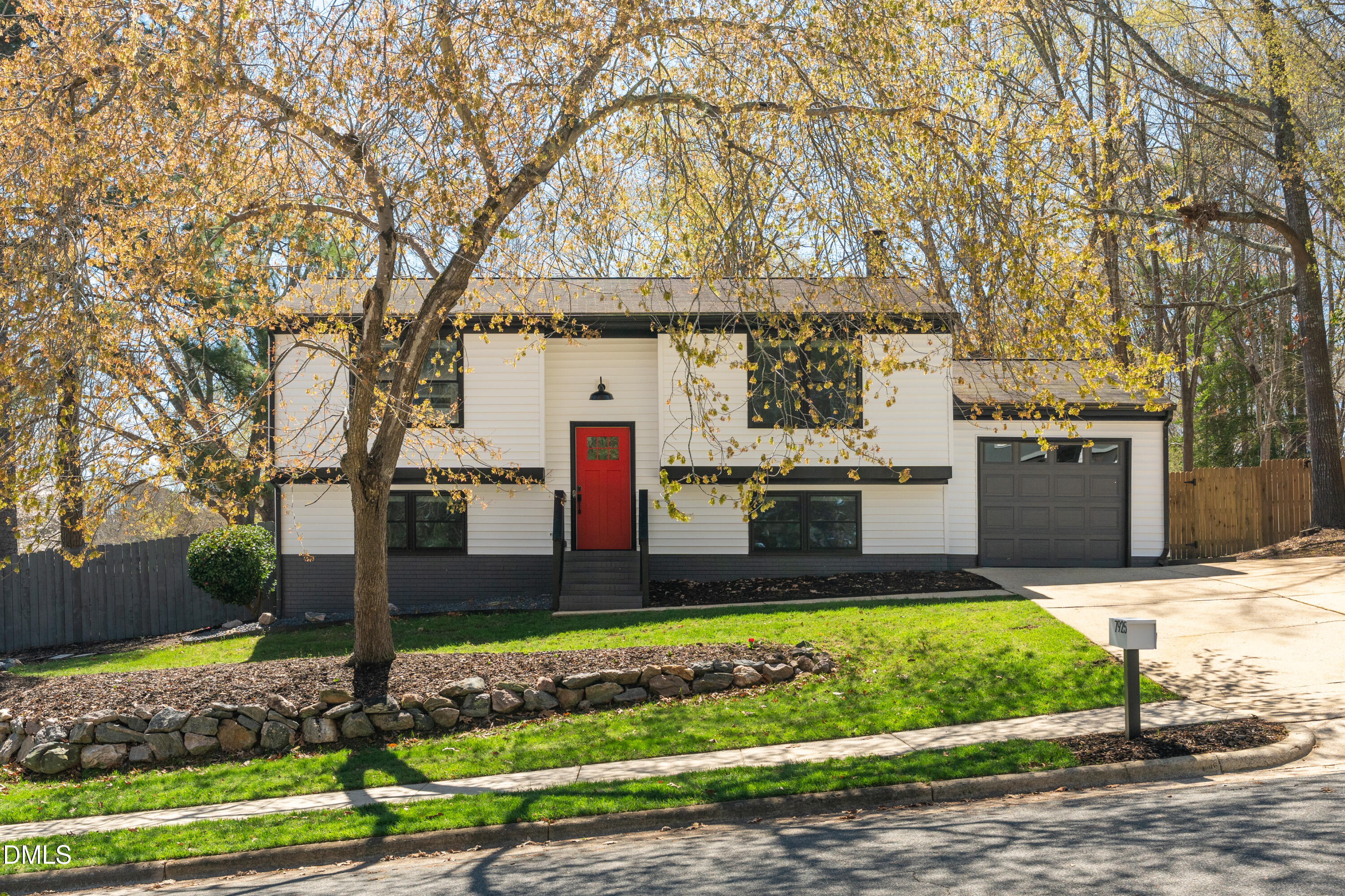 7925 Mourning Dove Road