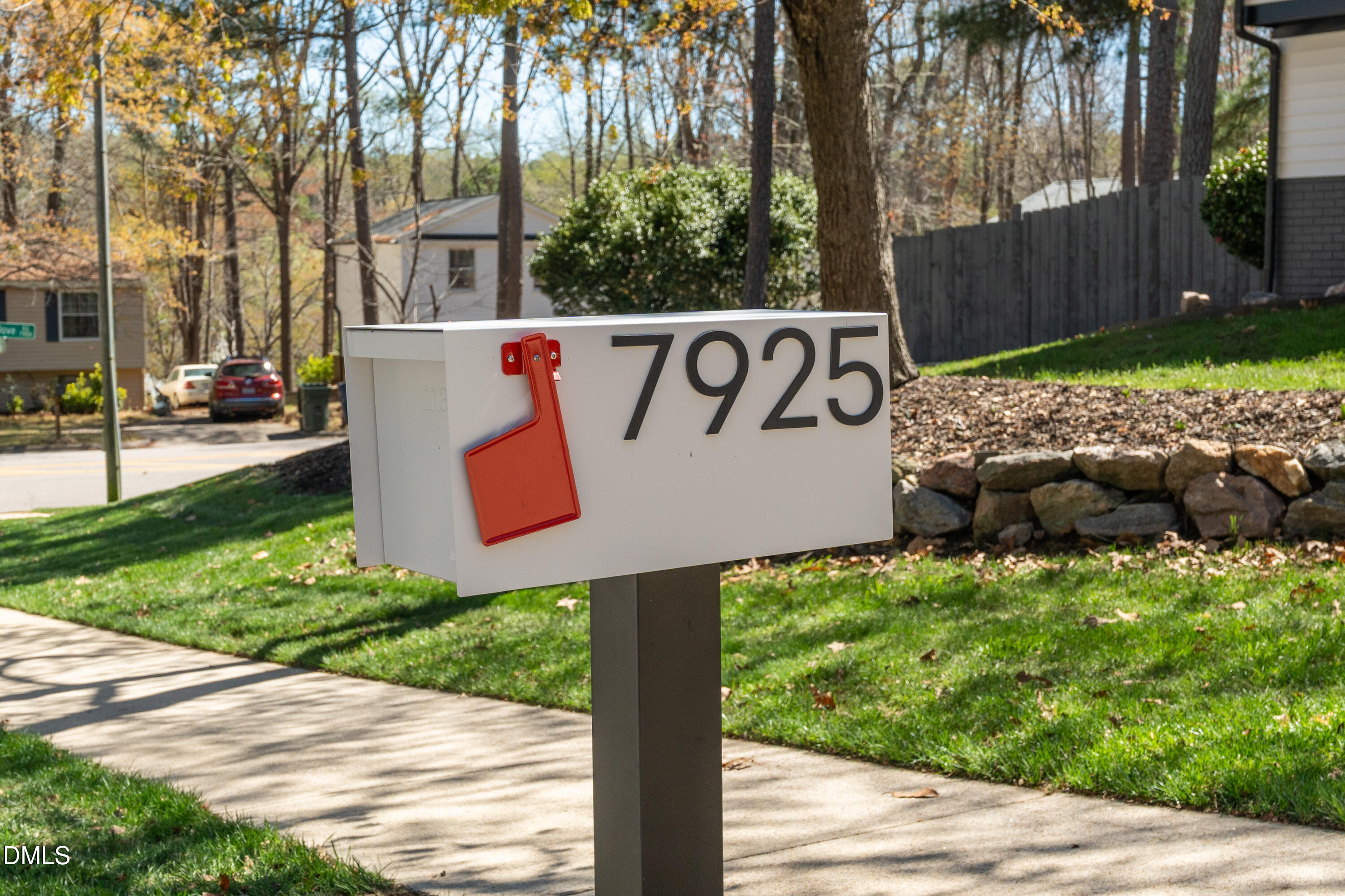 7925 Mourning Dove Road