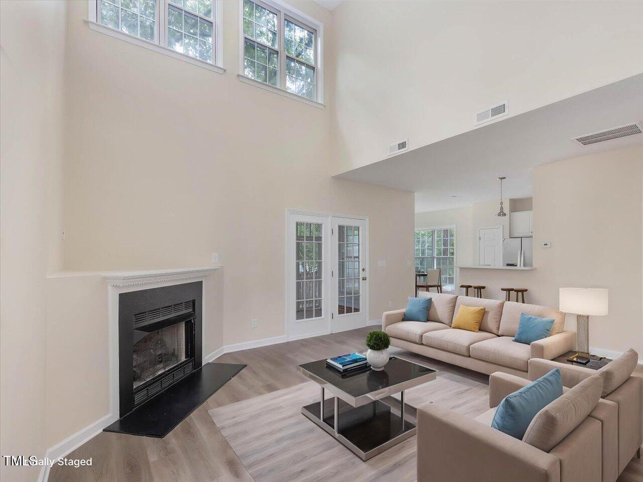 1928 Shadow Glen Drive