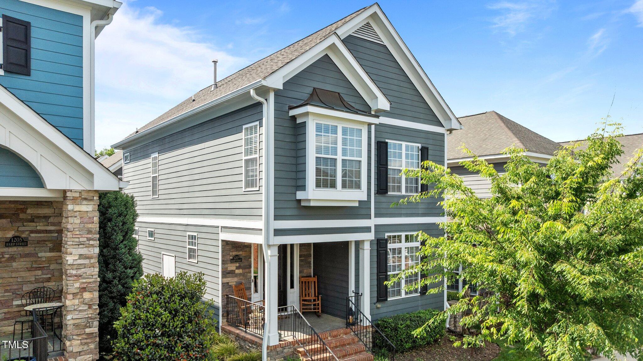 1209 Harp Street